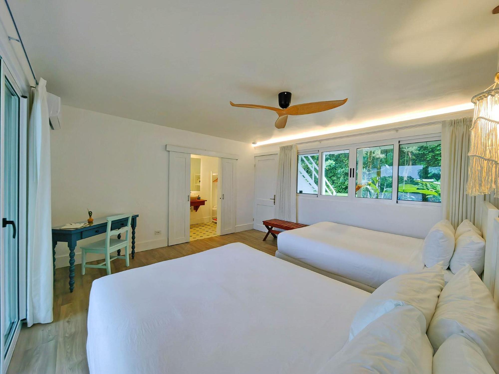 Papi Brown Family Room