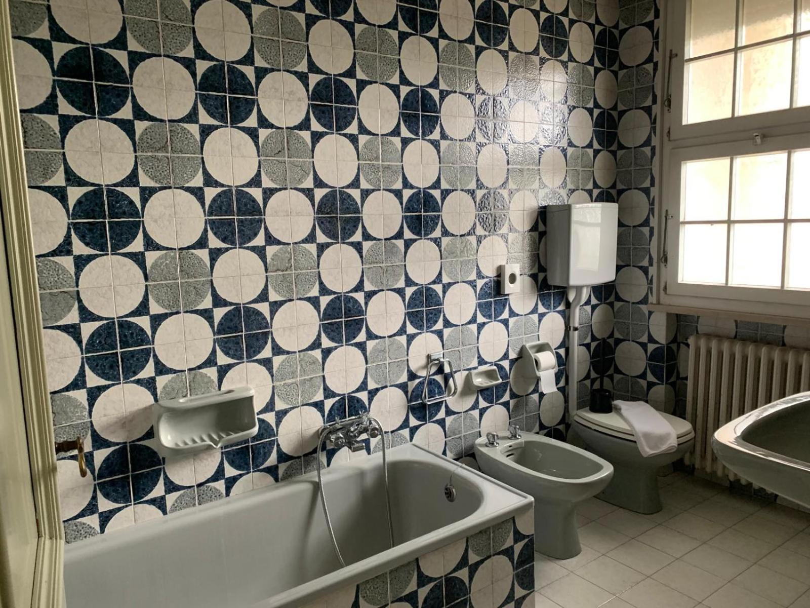 Appartamento con 2 Camere da Letto e Vista Mare