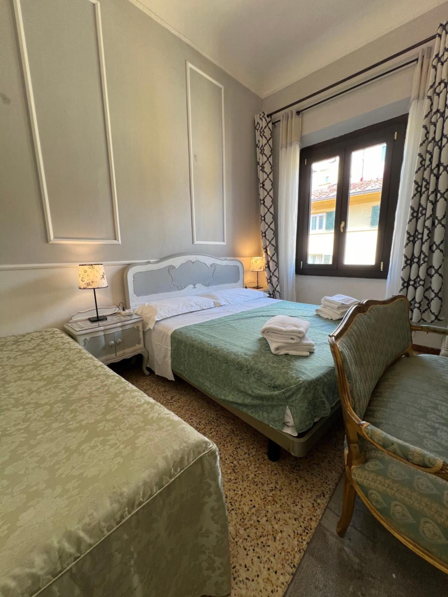 Chambre Triple avec Salle de Bains Commune