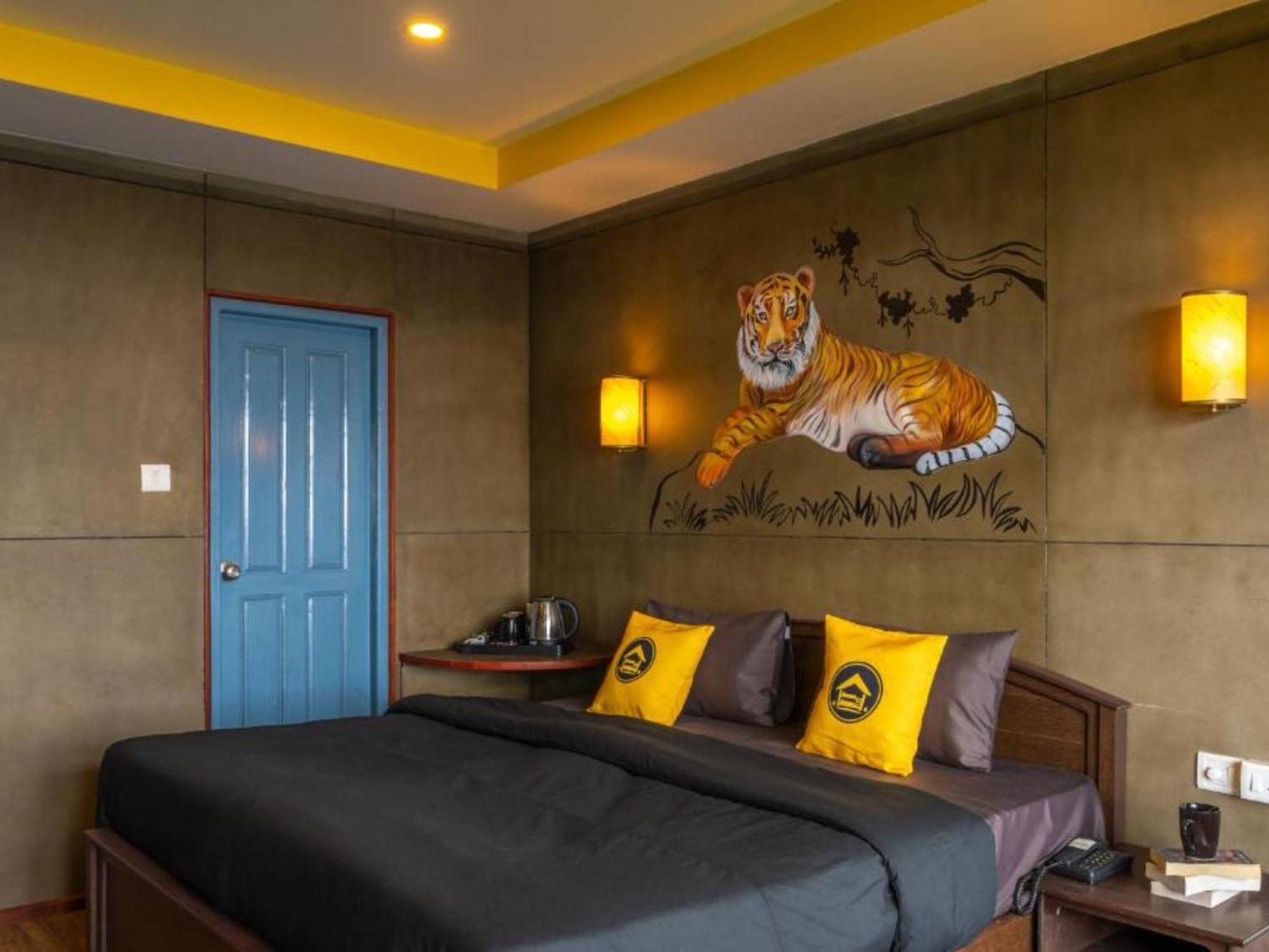 Superior Double Room with Balcony and Valley View
