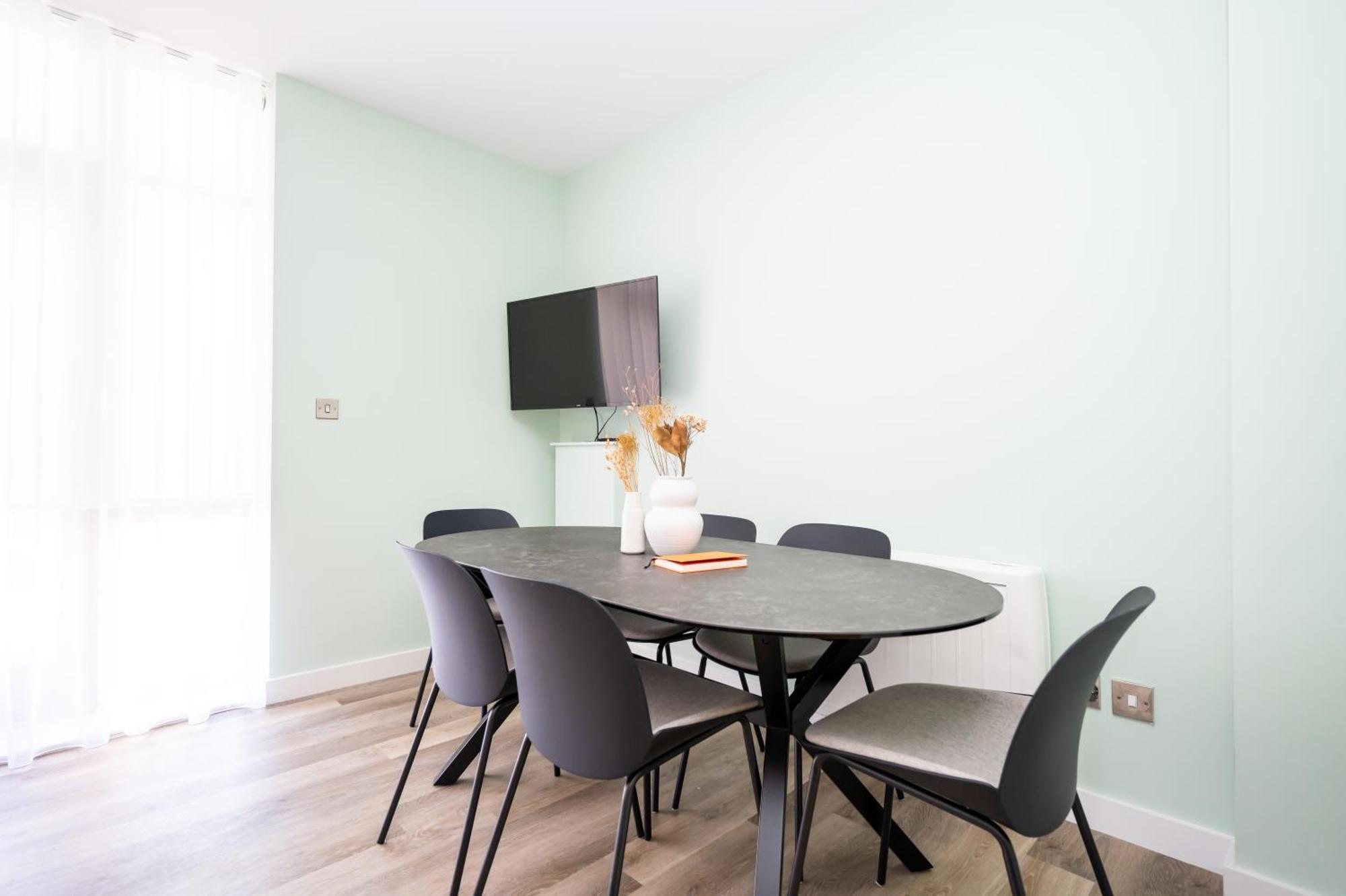 Three-Bedroom Apartment Penthouse,1669818630:JPEG