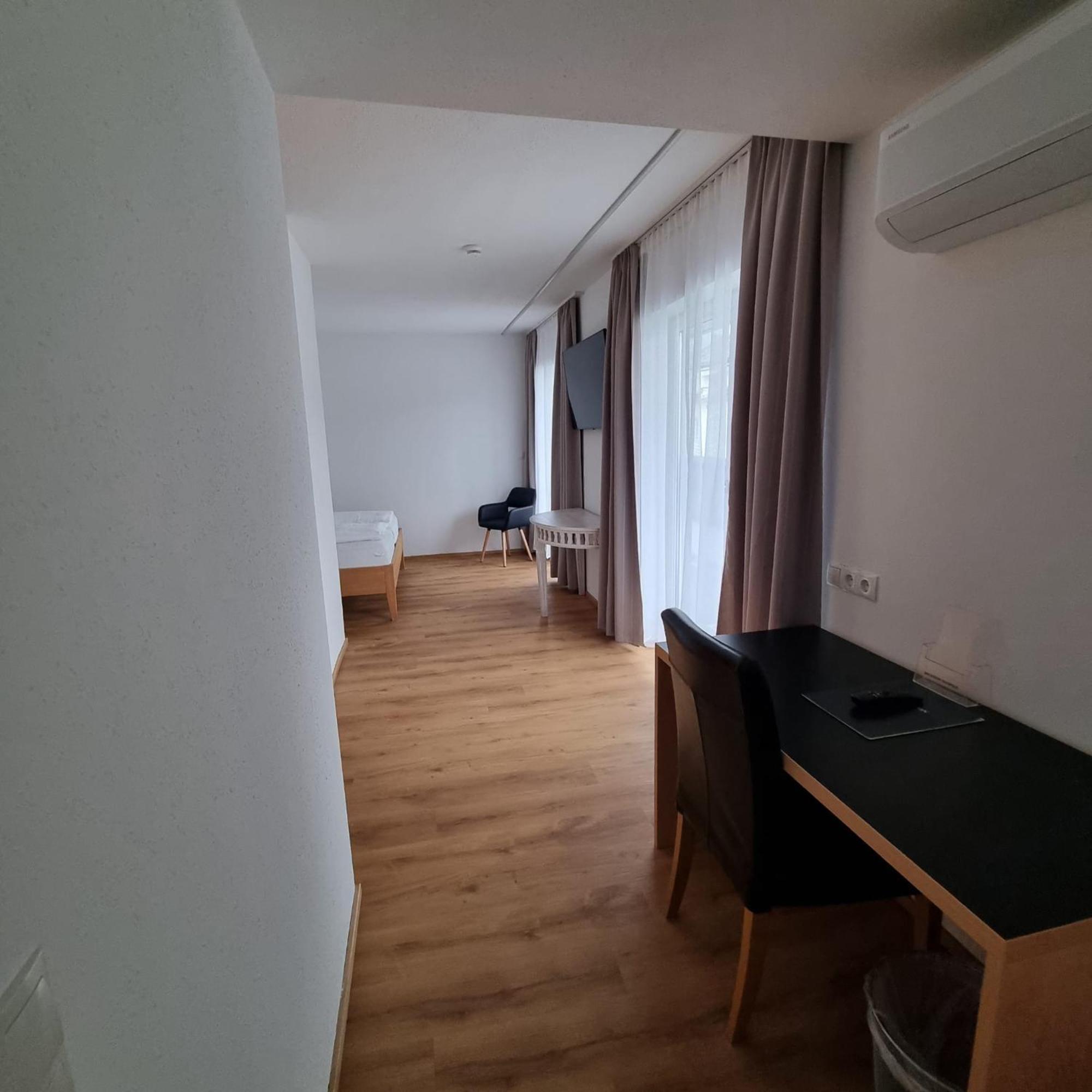 Deluxe Tweepersoonskamer met Balkon
