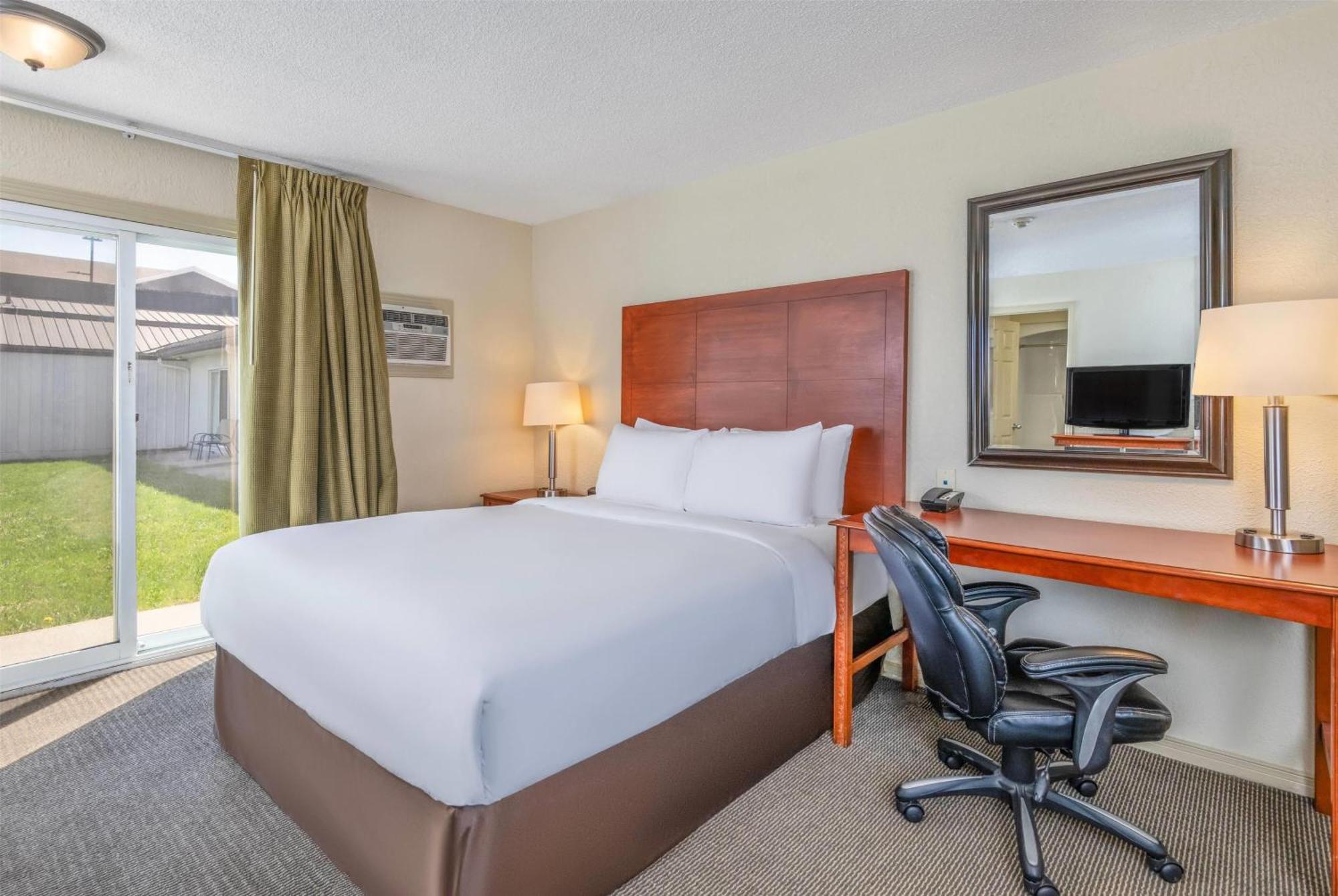 Chambre Lit Queen-Size Deluxe - Non-Fumeurs