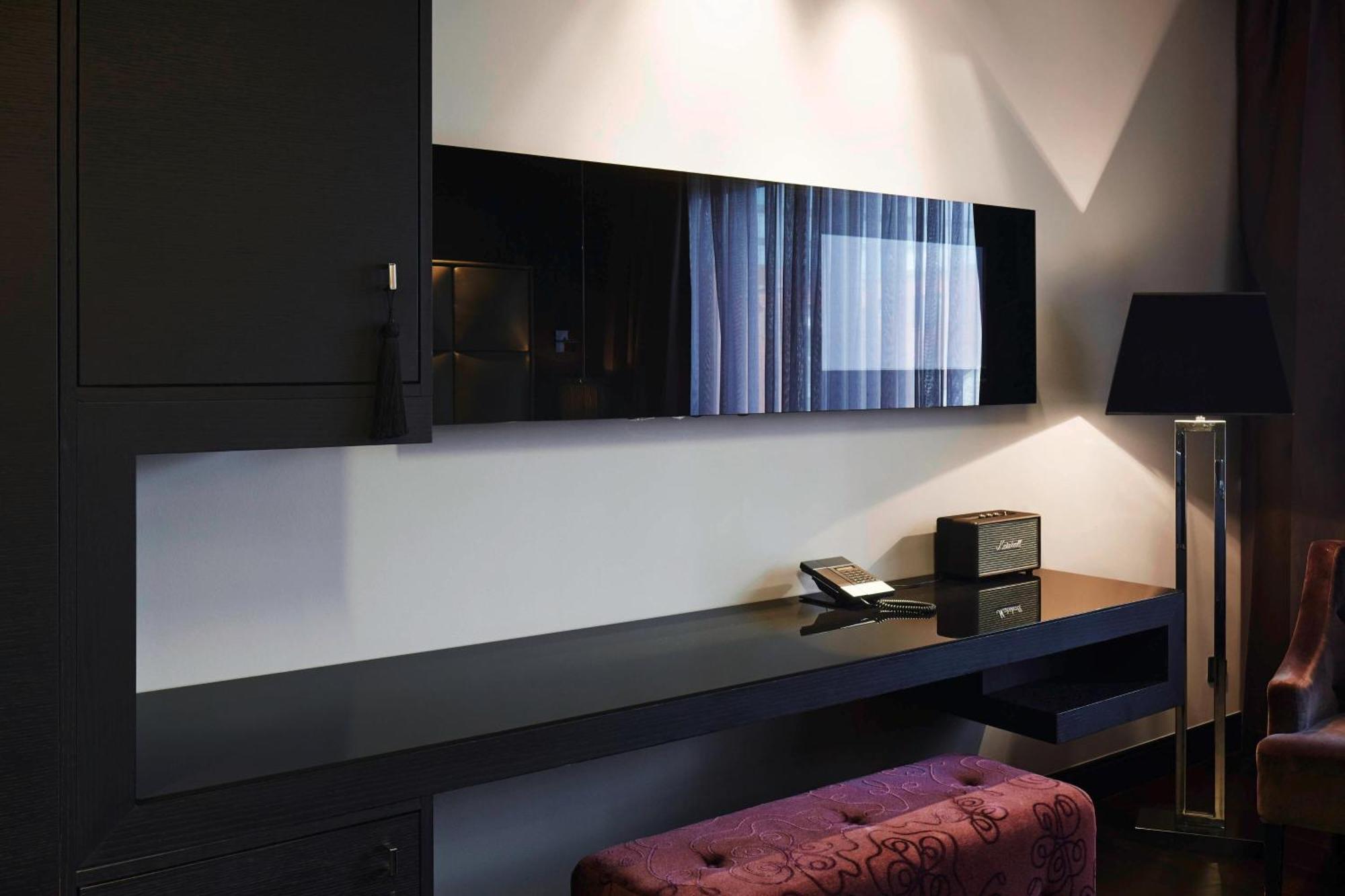 Superior Zimmer mit Queensize-Bett und Stadtblick