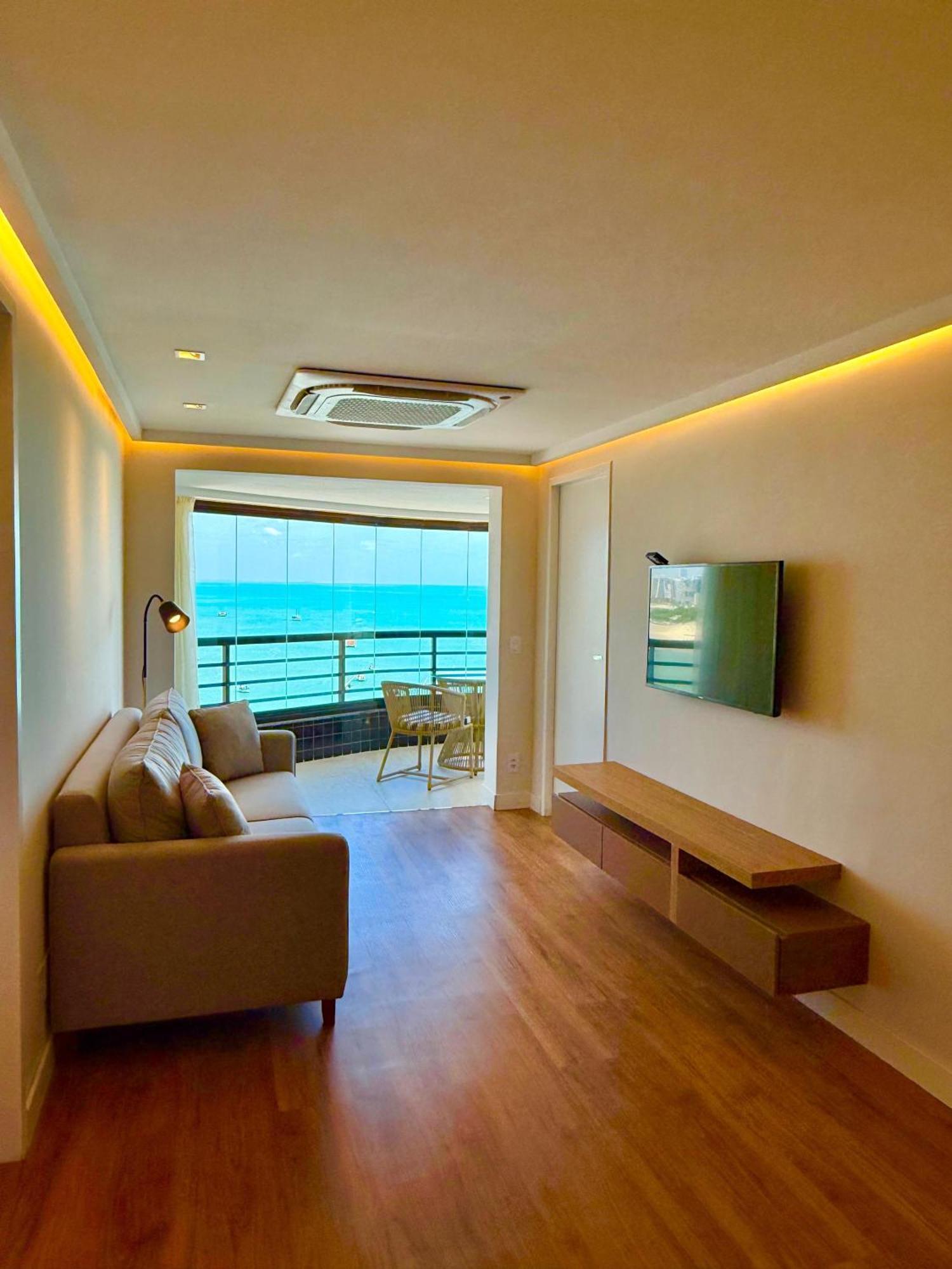 Apartamento com Vista Mar