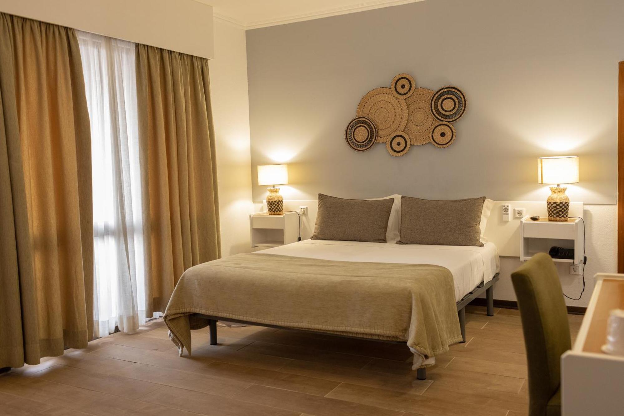 Superior Double Room,1465992968:JPEG