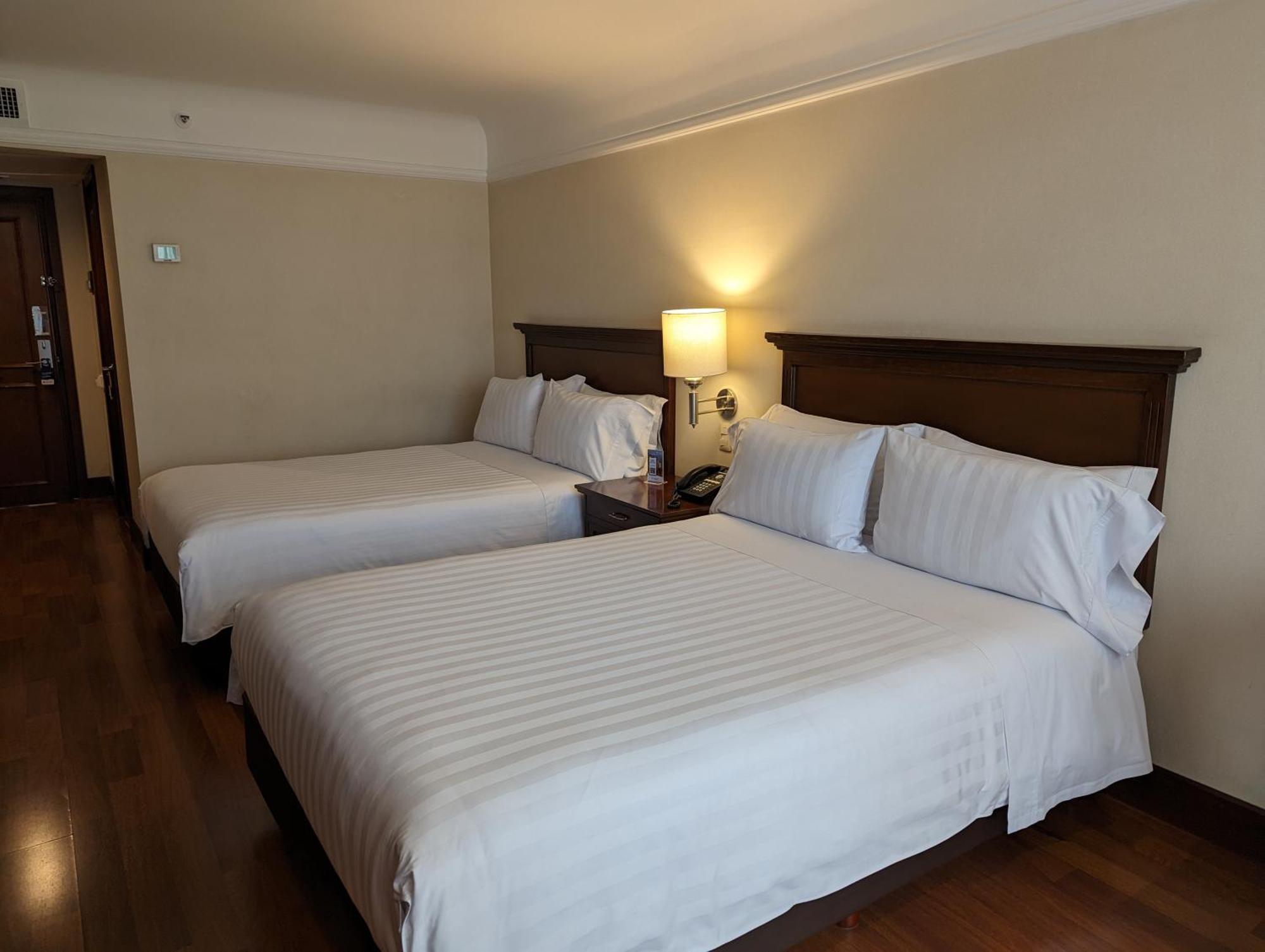 Quarto Superior com 2 Camas de Solteiro