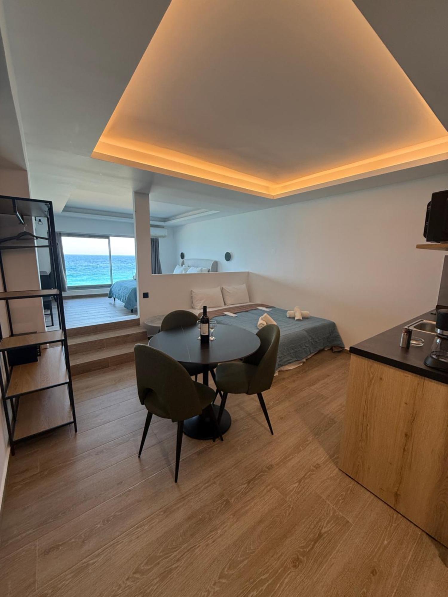 Chambre Lit Queen-Size - Vue sur Mer