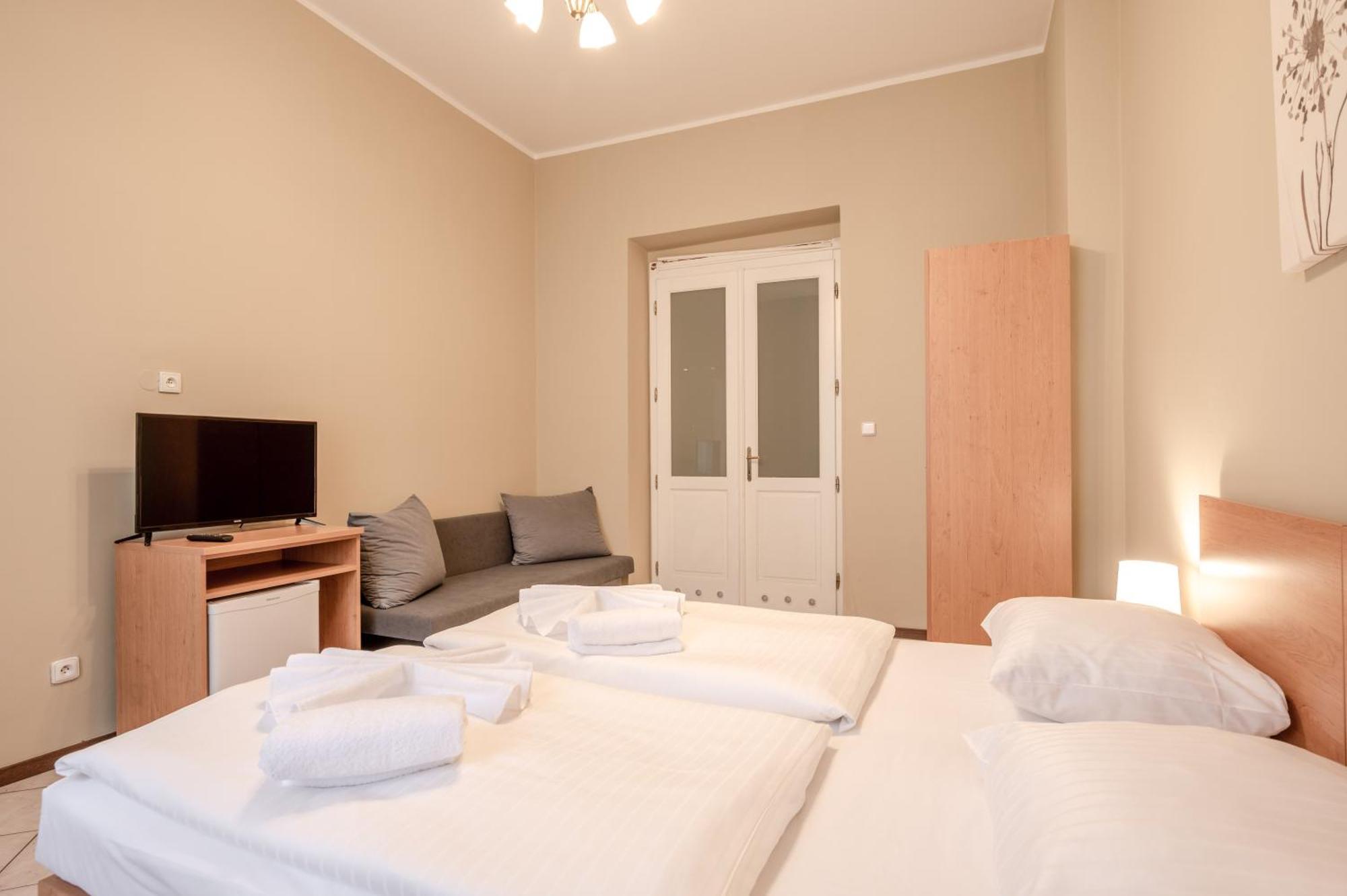 Chambre Triple avec Douche
