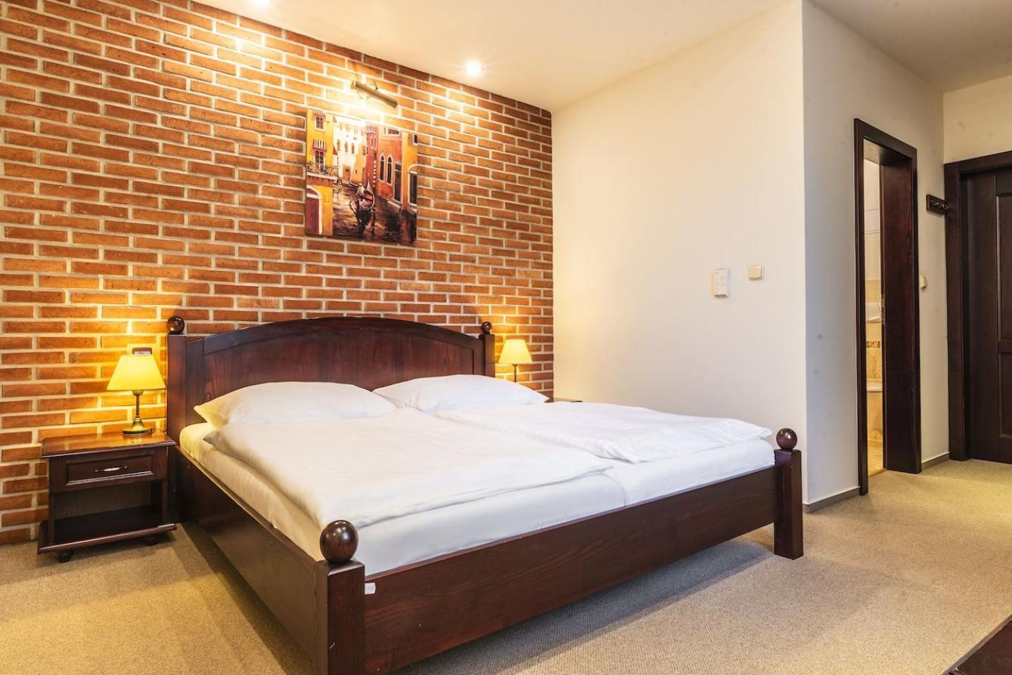 Standard Zimmer mit Kingsize-Bett