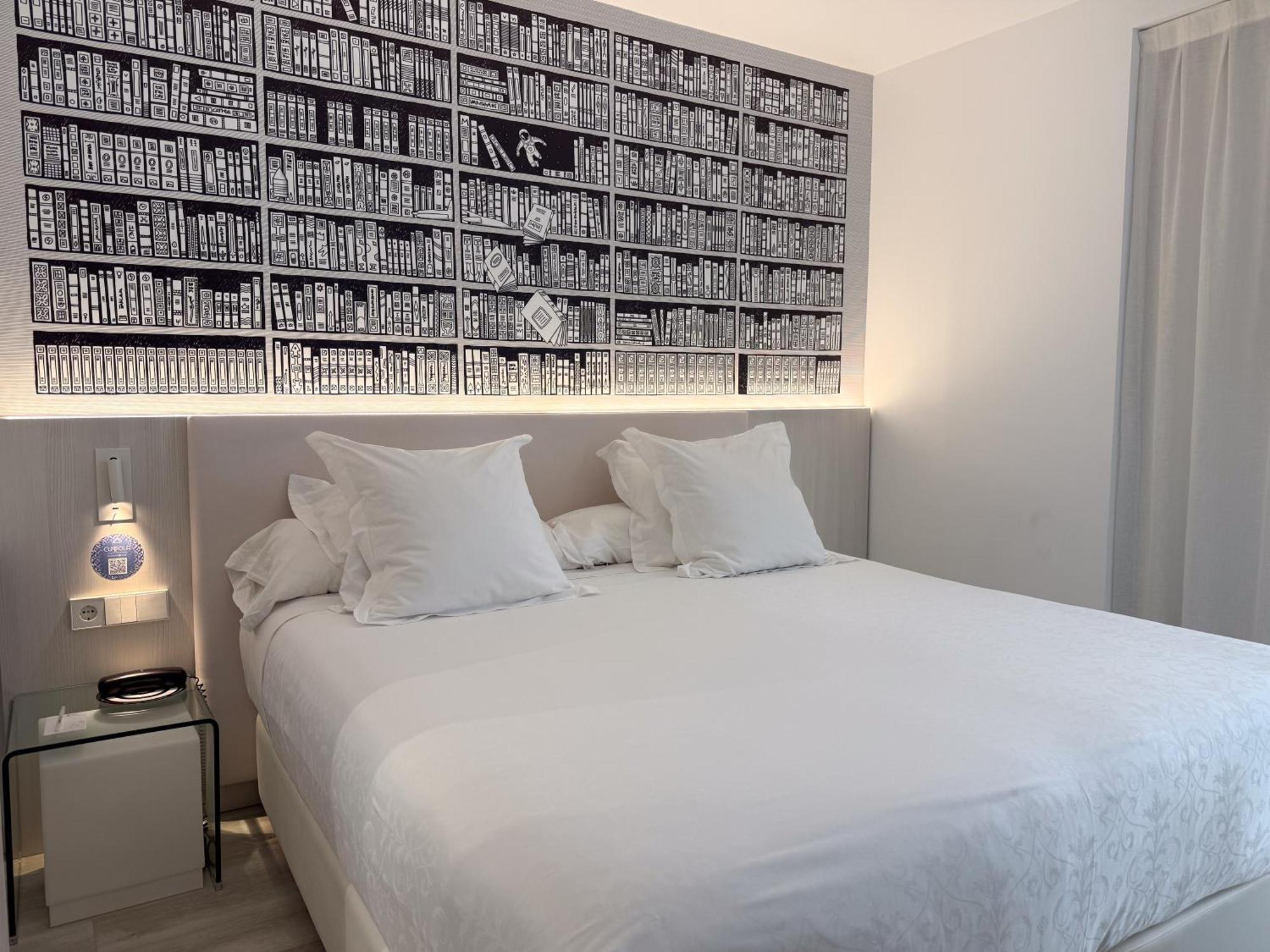 King Room,1683806401:JPEG