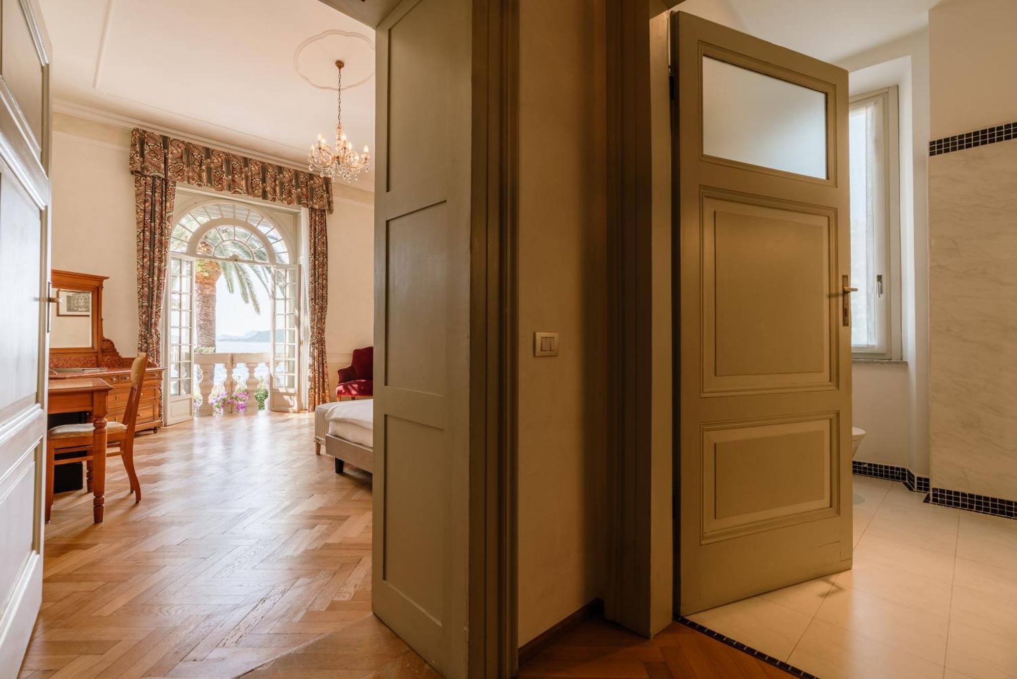 Suite con 2 Camere da Letto - Dependance