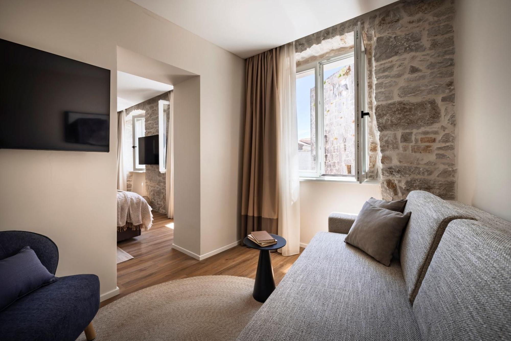 Room for 2+2 Old town view - annex Villa Ulixes