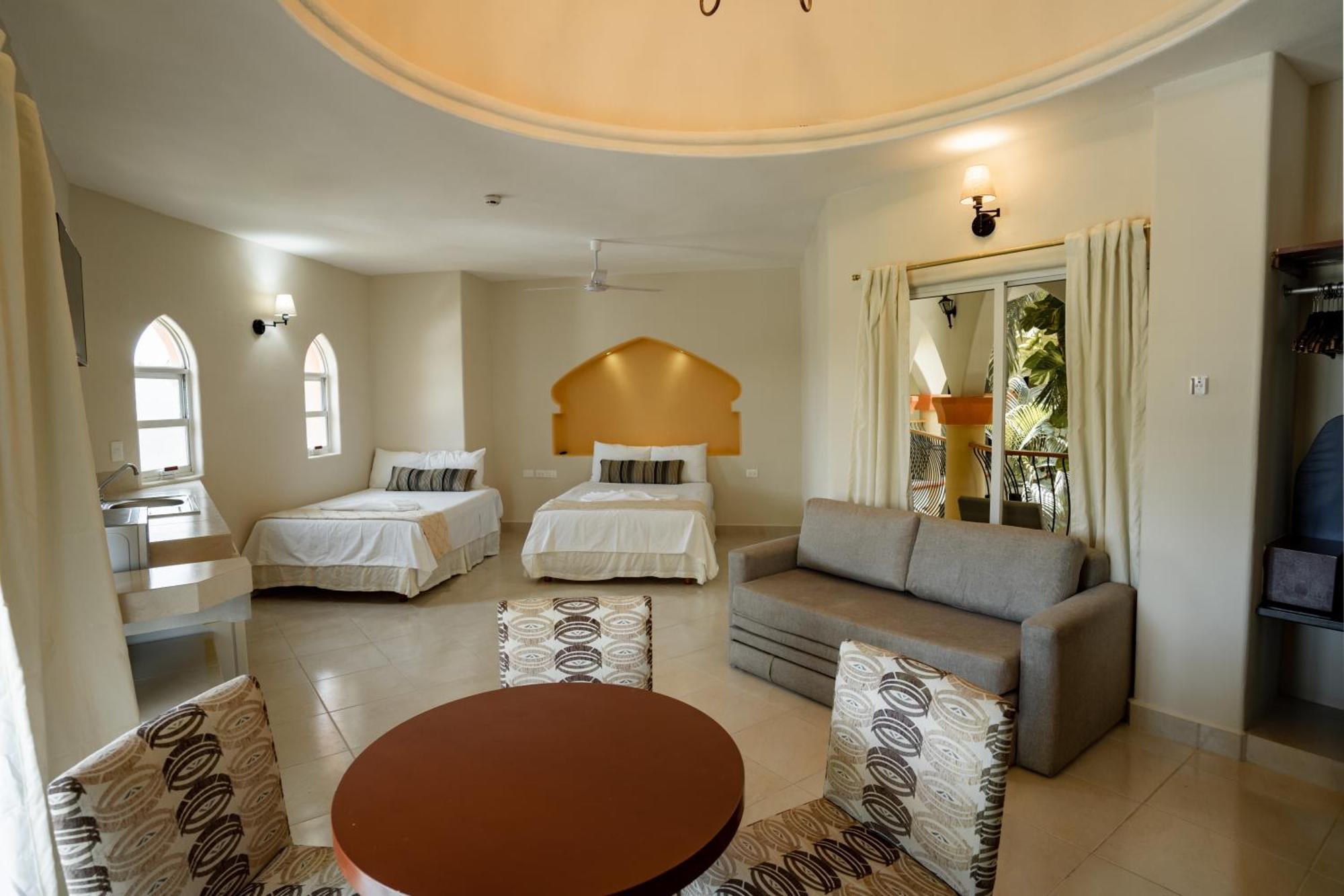 Camera Familiare con Balcone