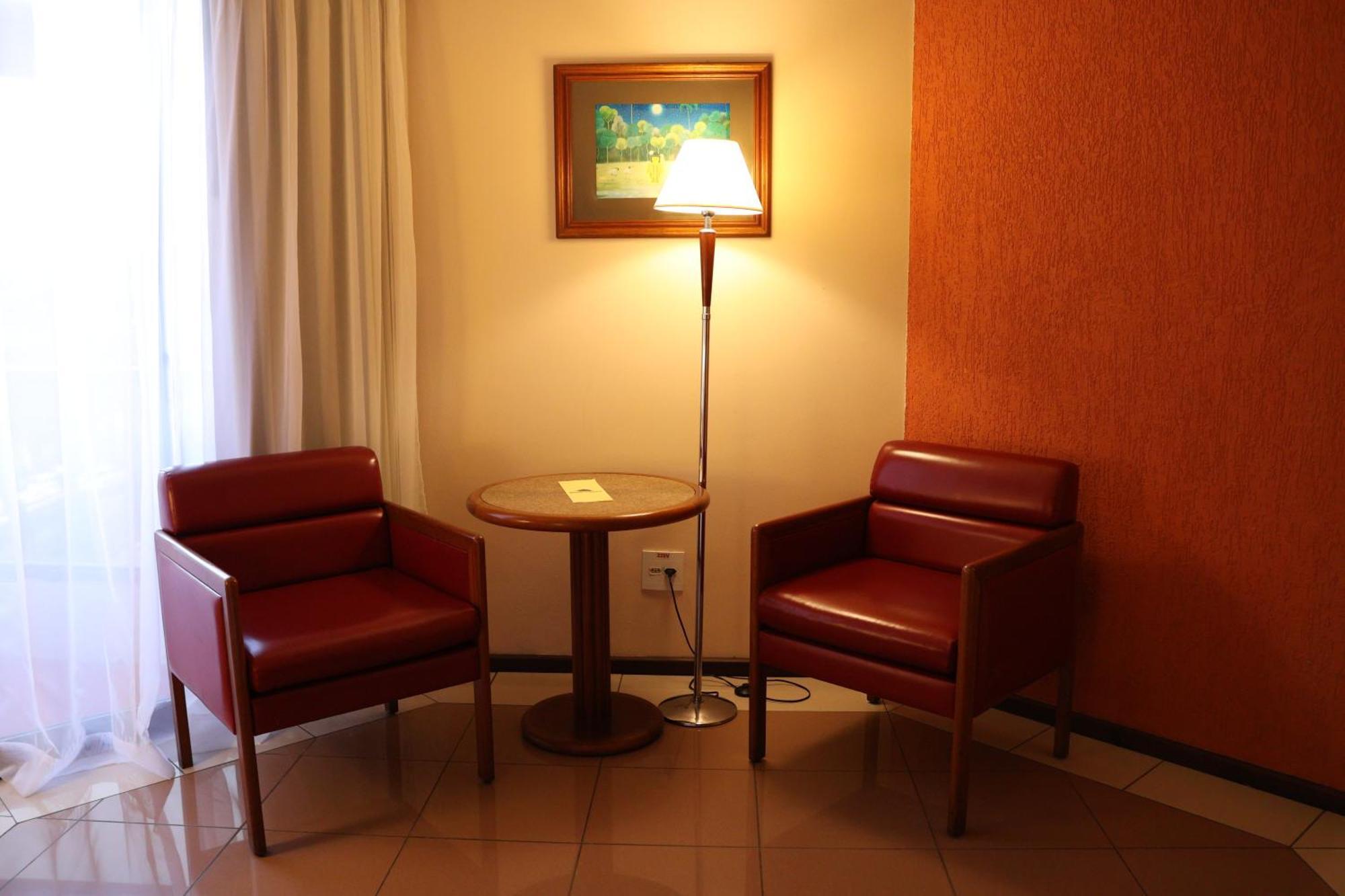 Quarto Duplo
