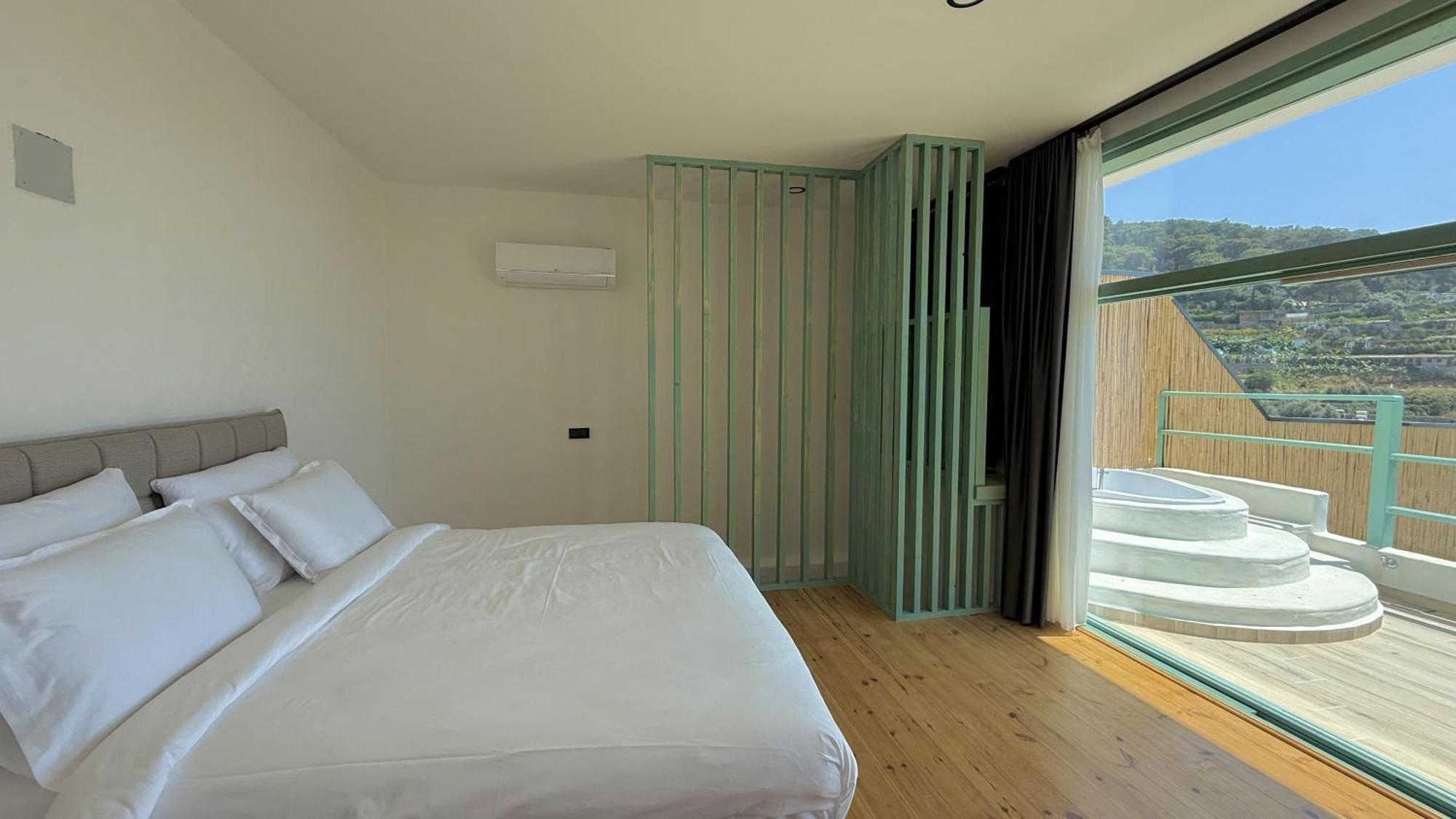 Suite avec Piscine Privée