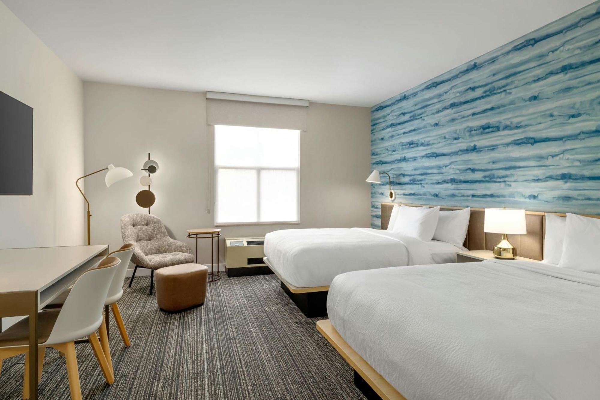 Studio Suite with Two Queen Beds and Adapted Tub - Mobility Accessible