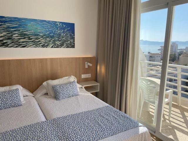 Tweepersoonskamer met 1 of 2 Bedden en Uitzicht op Zee