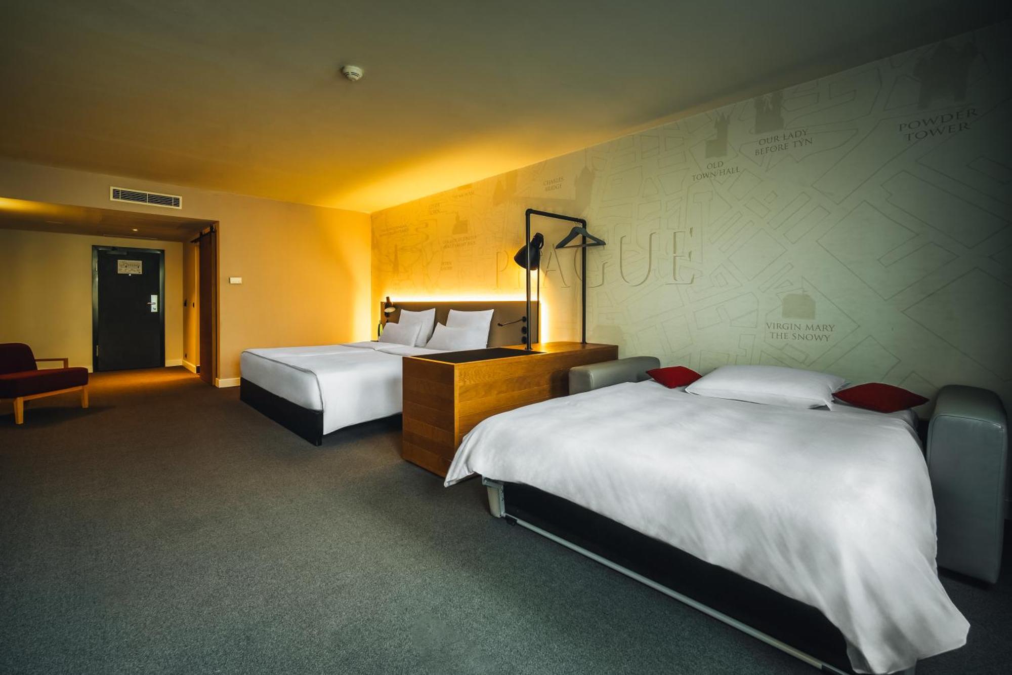 Junior Suite,1690937665:JPEG