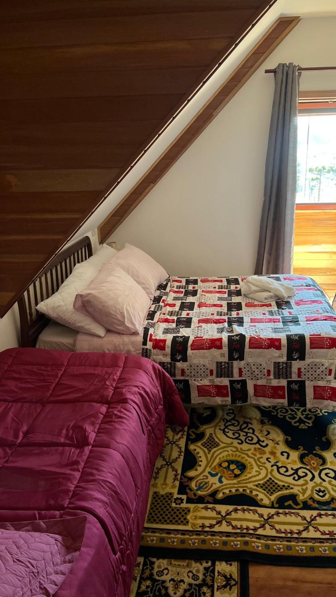 Quarto Triplo com Varanda