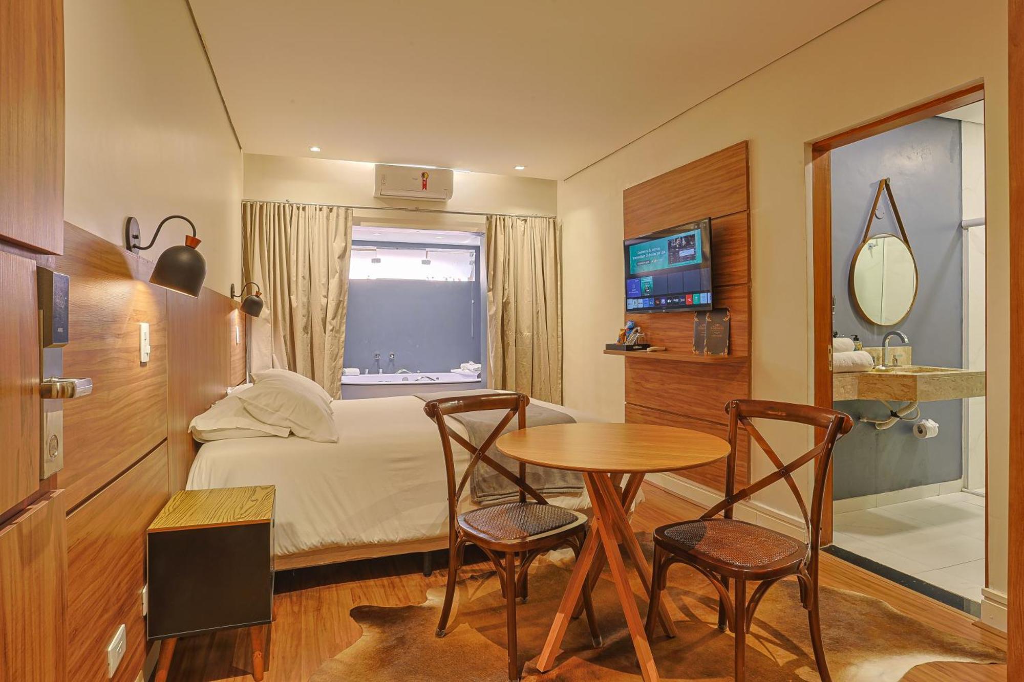 Quarto Duplo Standard