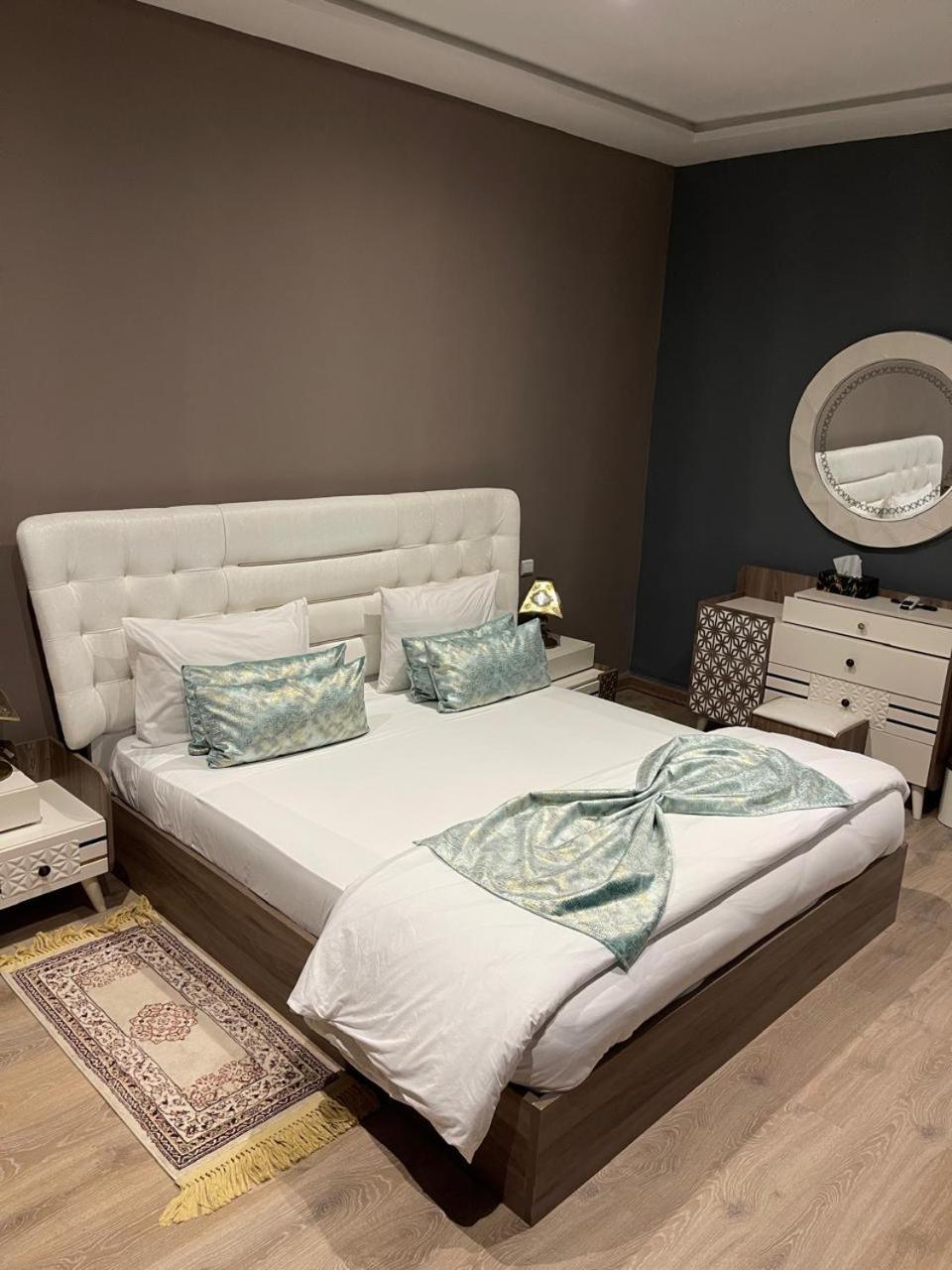 Suite Lit King-Size avec Balcon