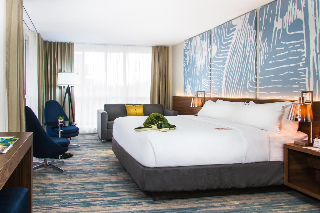 Junior Suite mit Kingsize-Bett und Queensize-Bett und Schlafsofa