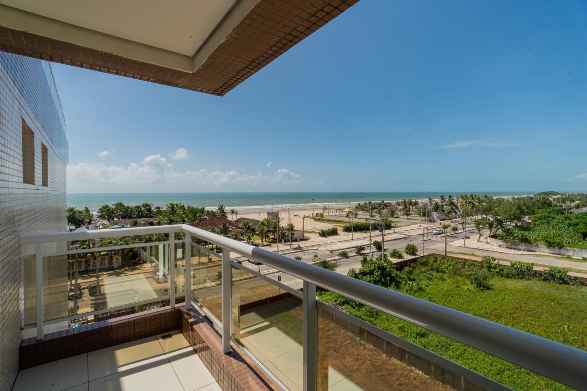 Suite com Vista Lateral Mar (2 Adultos)