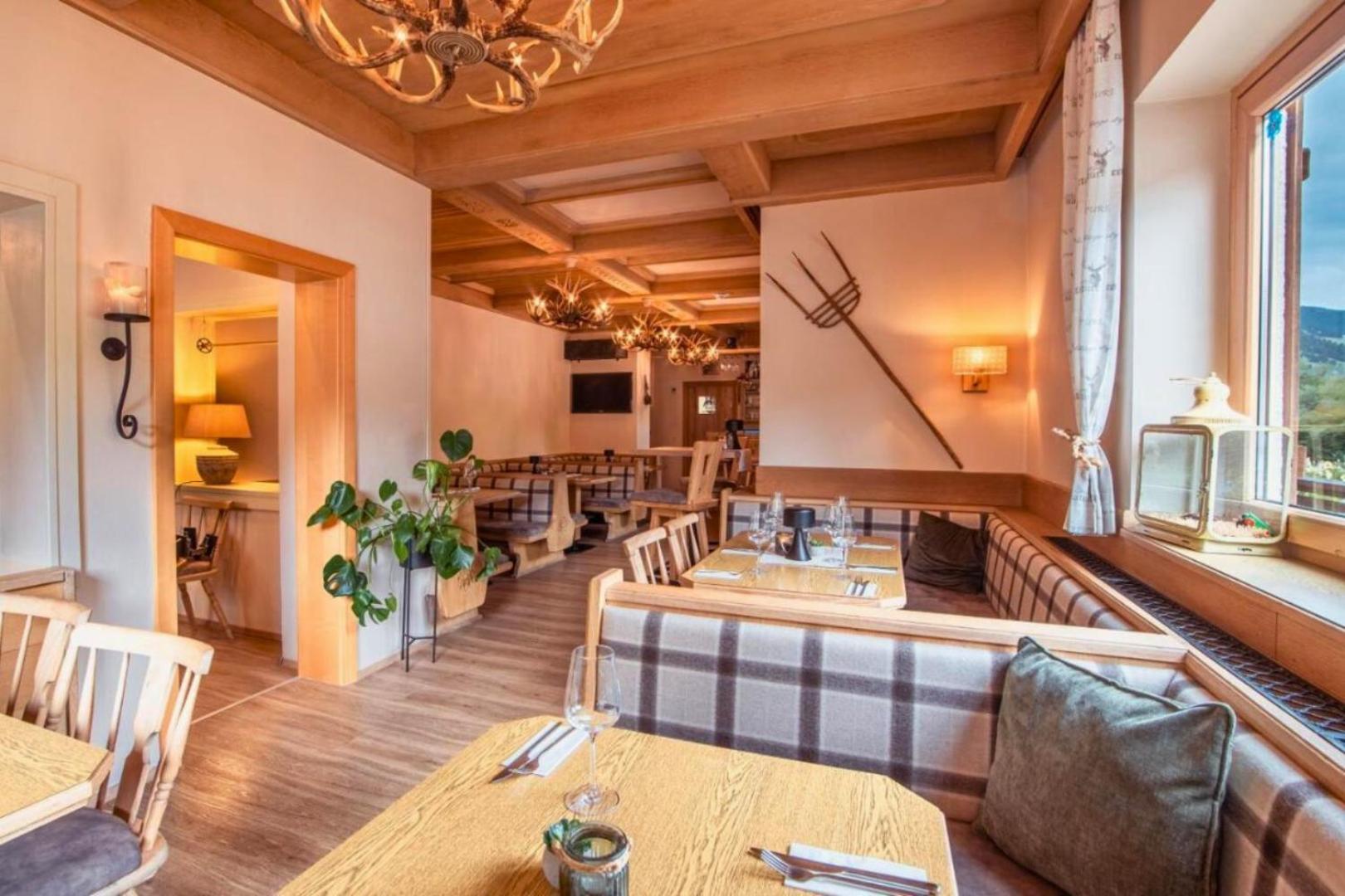Dreibettzimmer mit Balkon