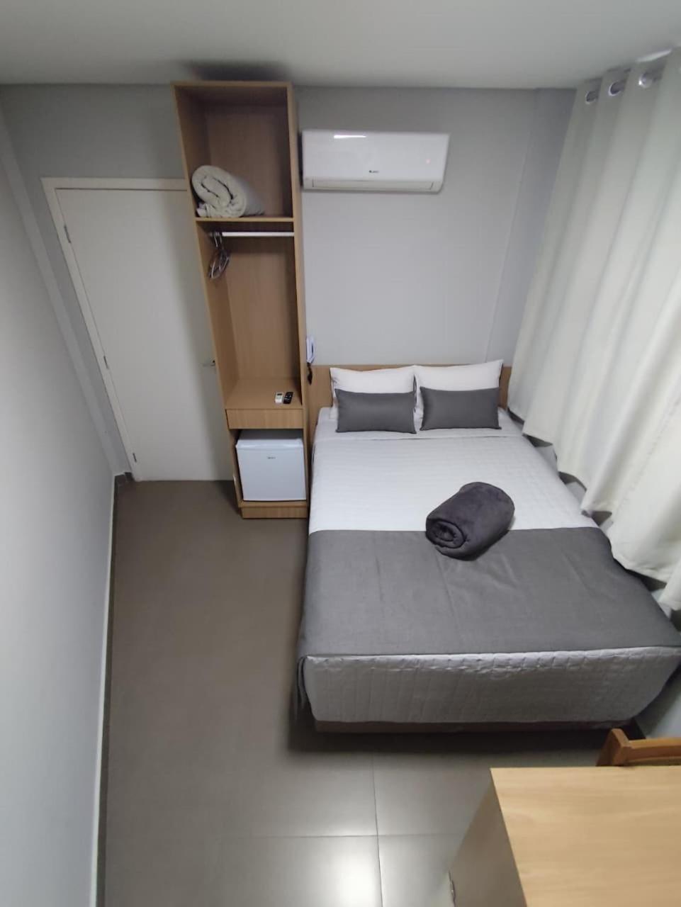 Quarto Individual Amplo