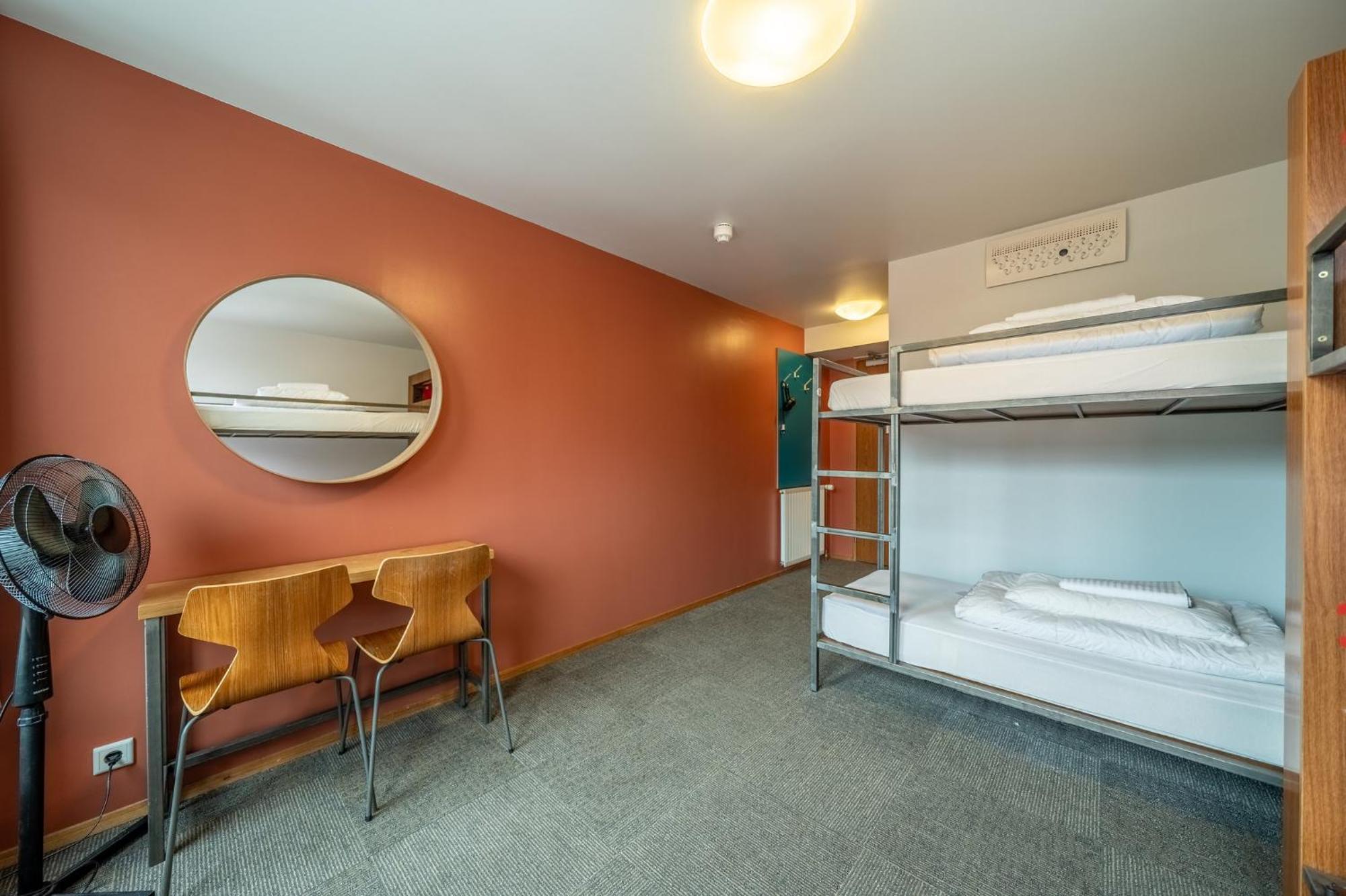 Vierpersoonskamer met Eigen Badkamer