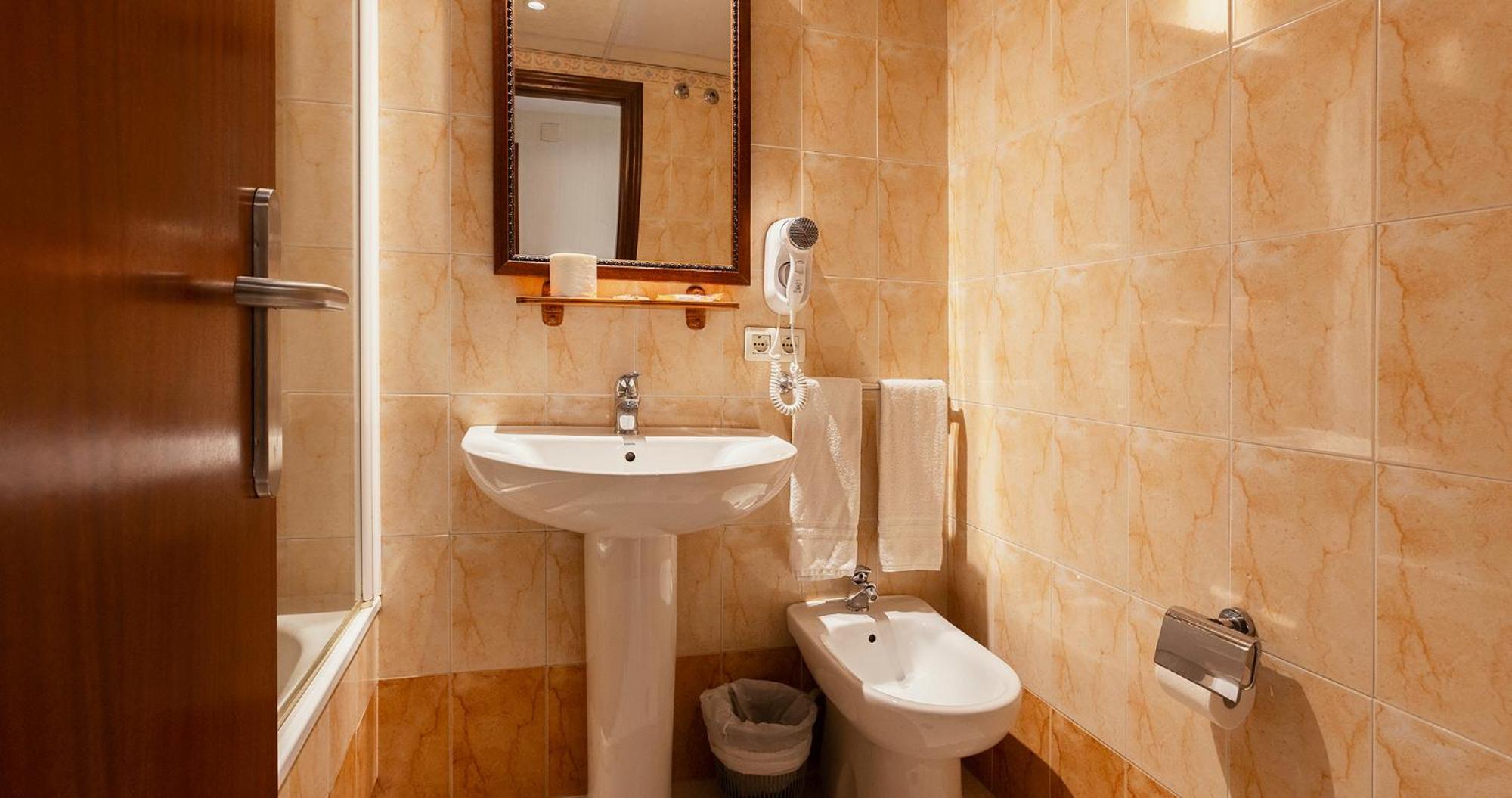 Apartamento (2 adultos + 1 niño)