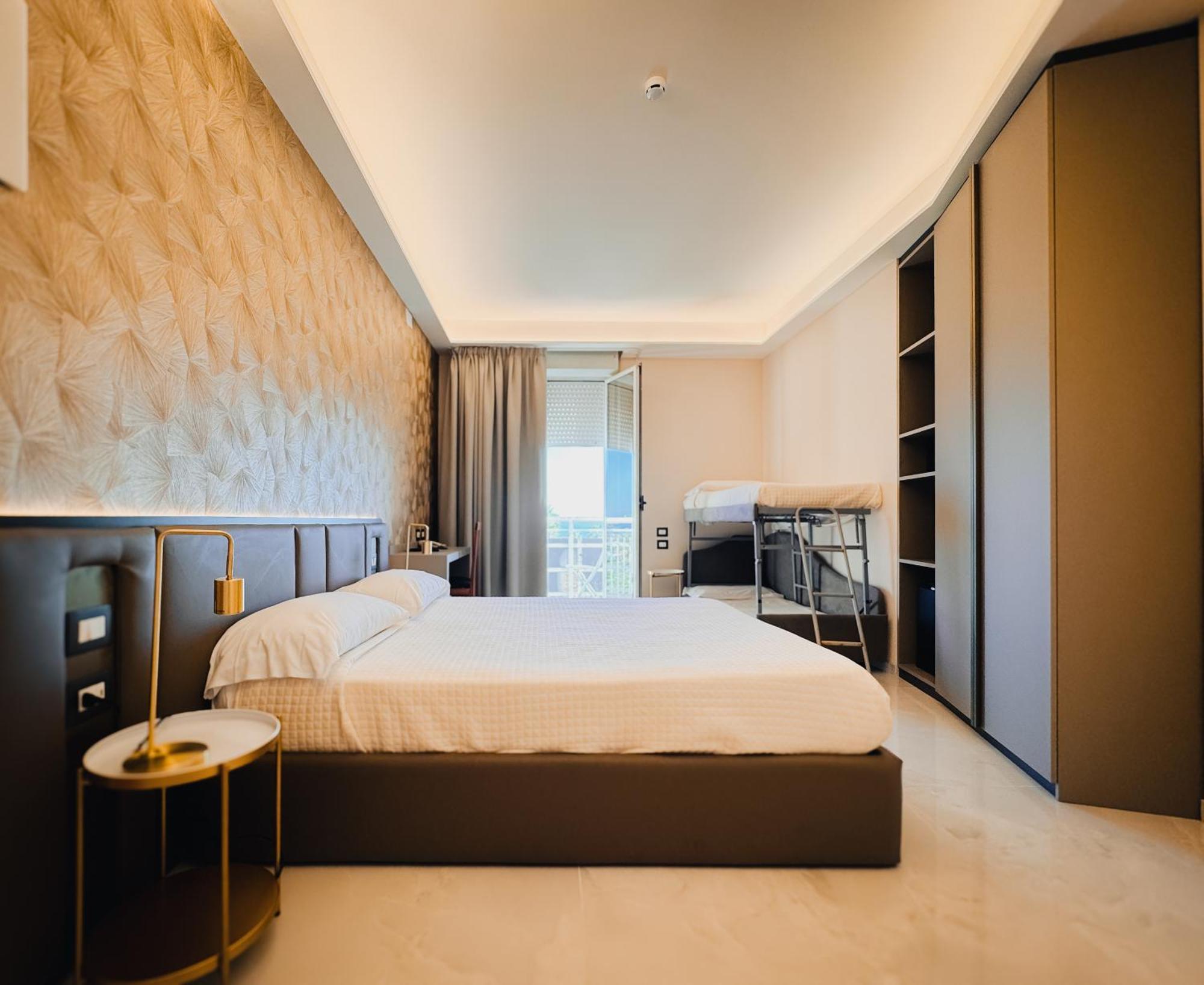 Superior Double Room,1704848938:JPEG