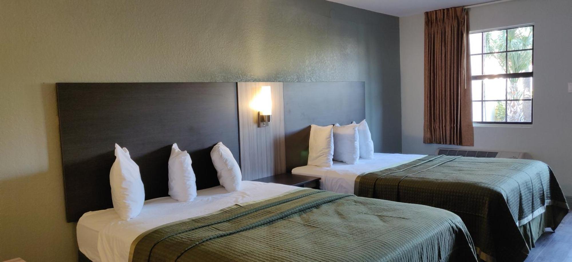 Chambre 2 Lits Queen-Size - Non-Fumeurs