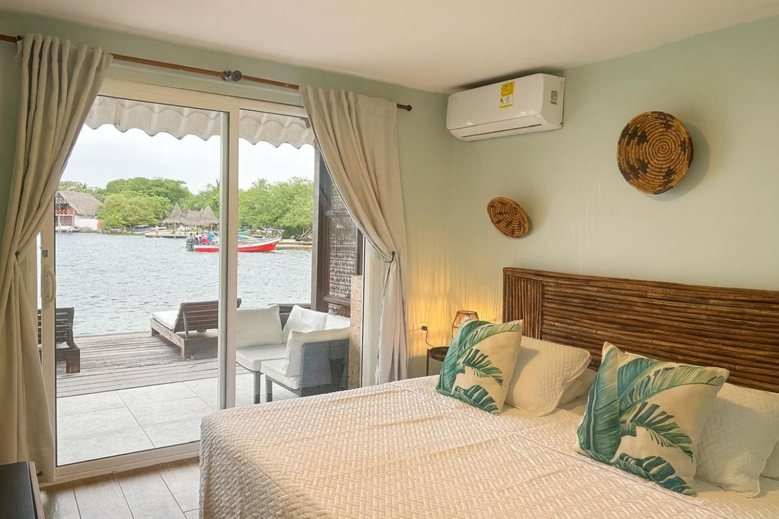 Deluxe Double Room with Sea View