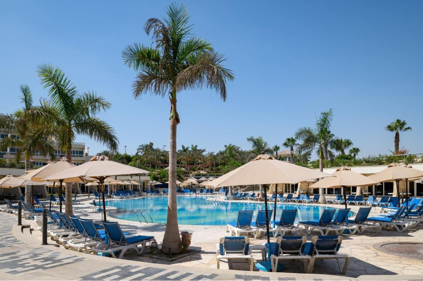 Deluxe Zimmer mit 2 Betten und Poolzugang - Poolseite