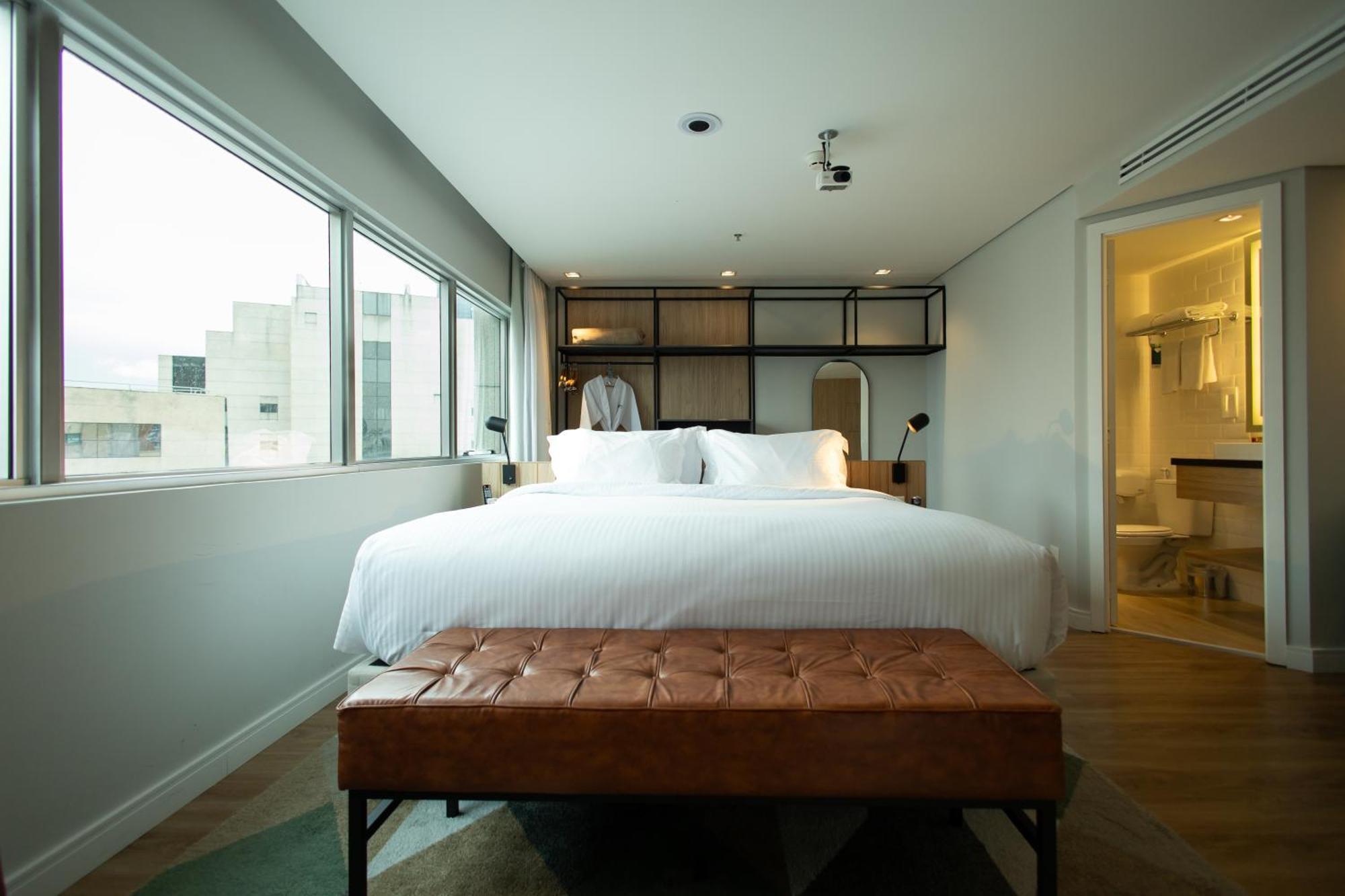 Quarto King Real Tech