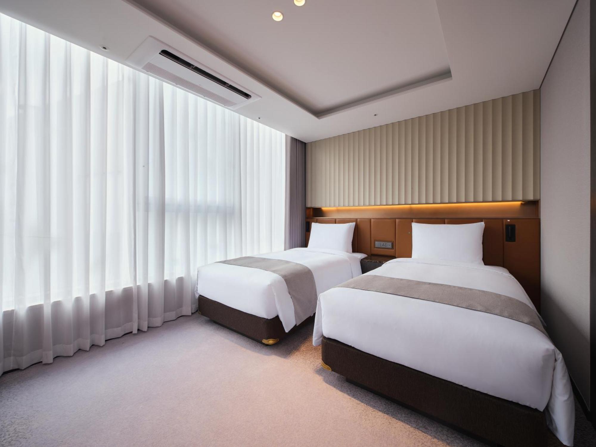 Premier Deluxe Zimmer mit zwei Einzelbetten