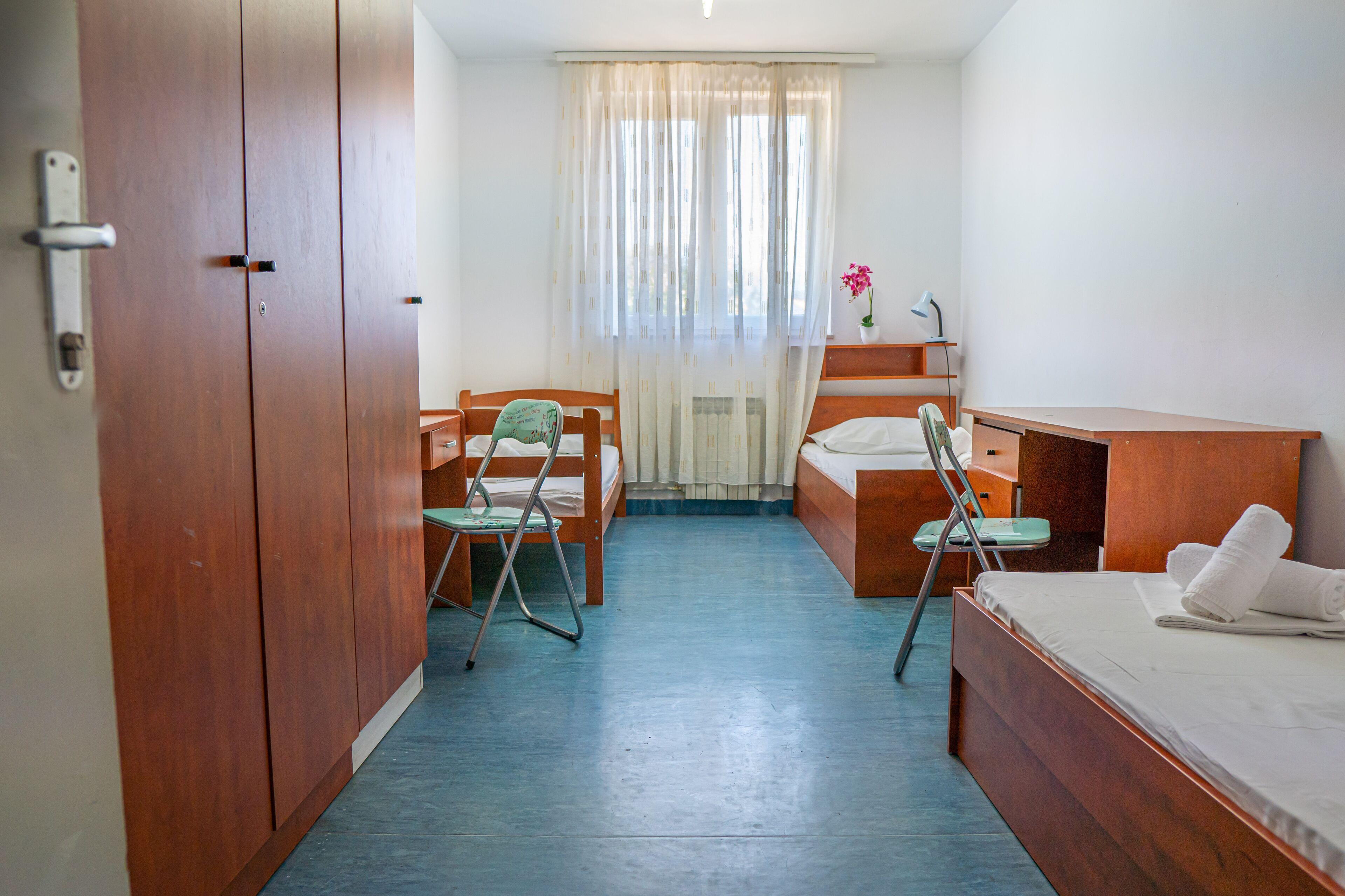 Driepersoonskamer met Gedeeld Toilet