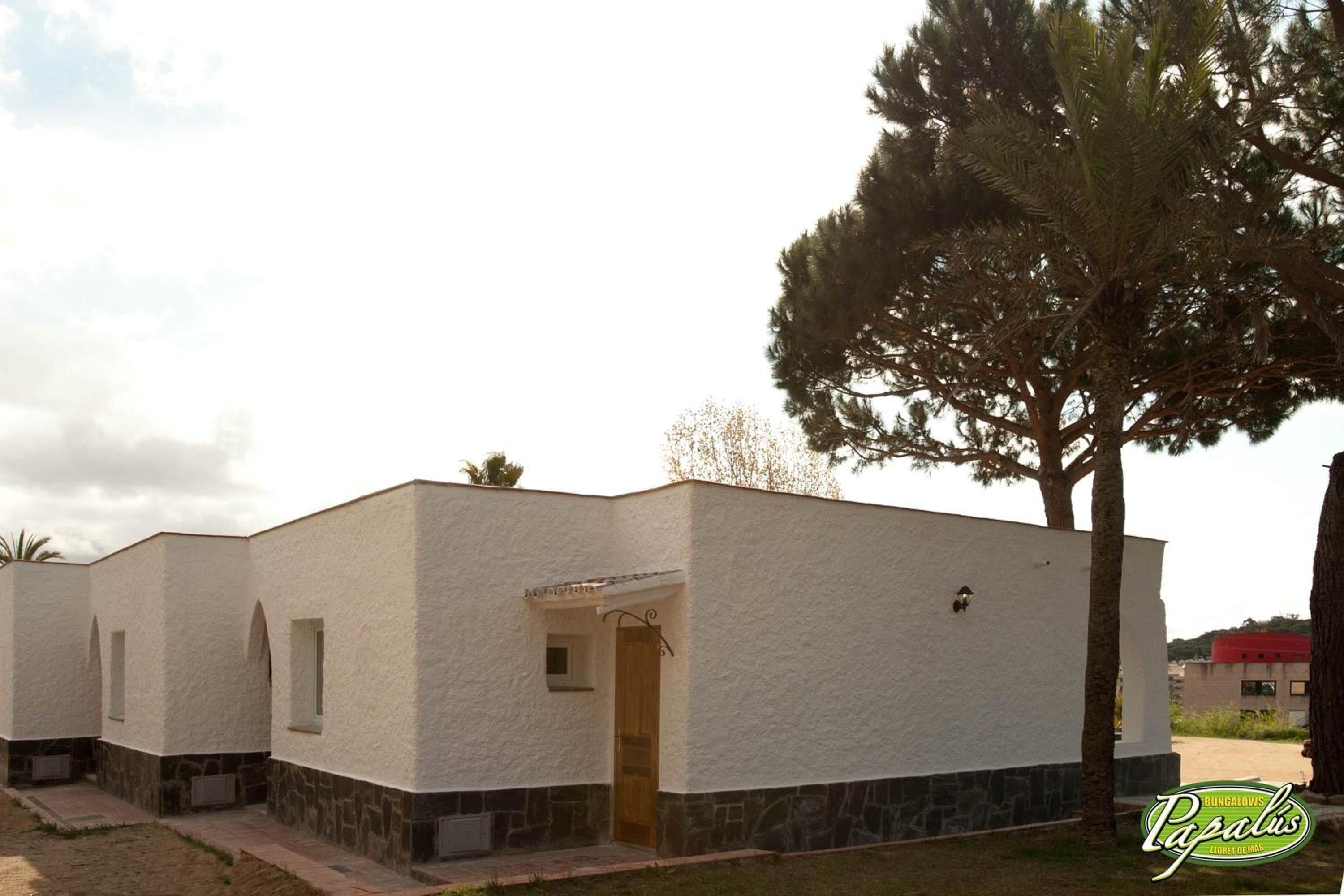 Bungalow de 2 dormitorios (2-4 adultos)