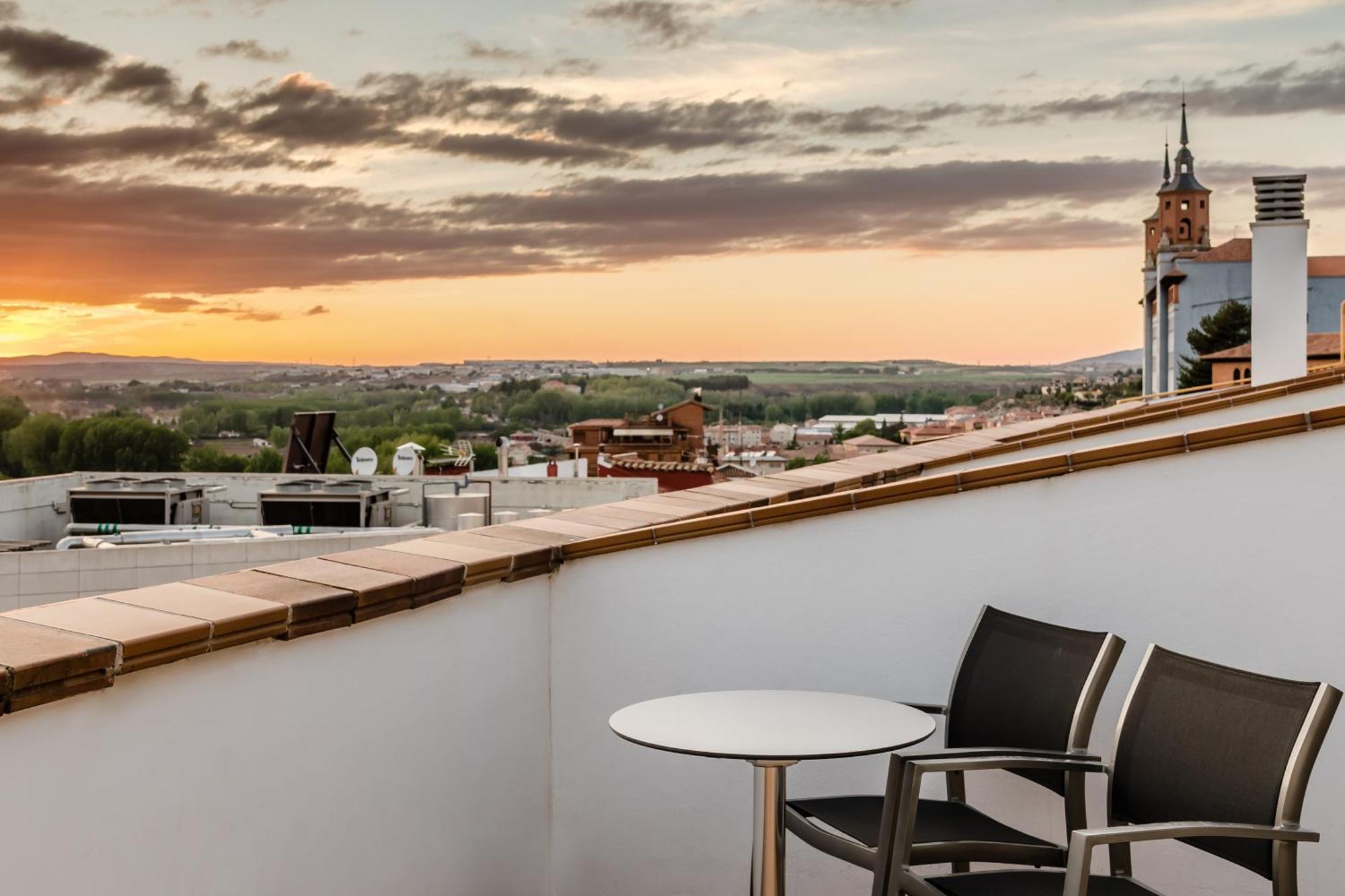 Chambre Triple avec Terrasse