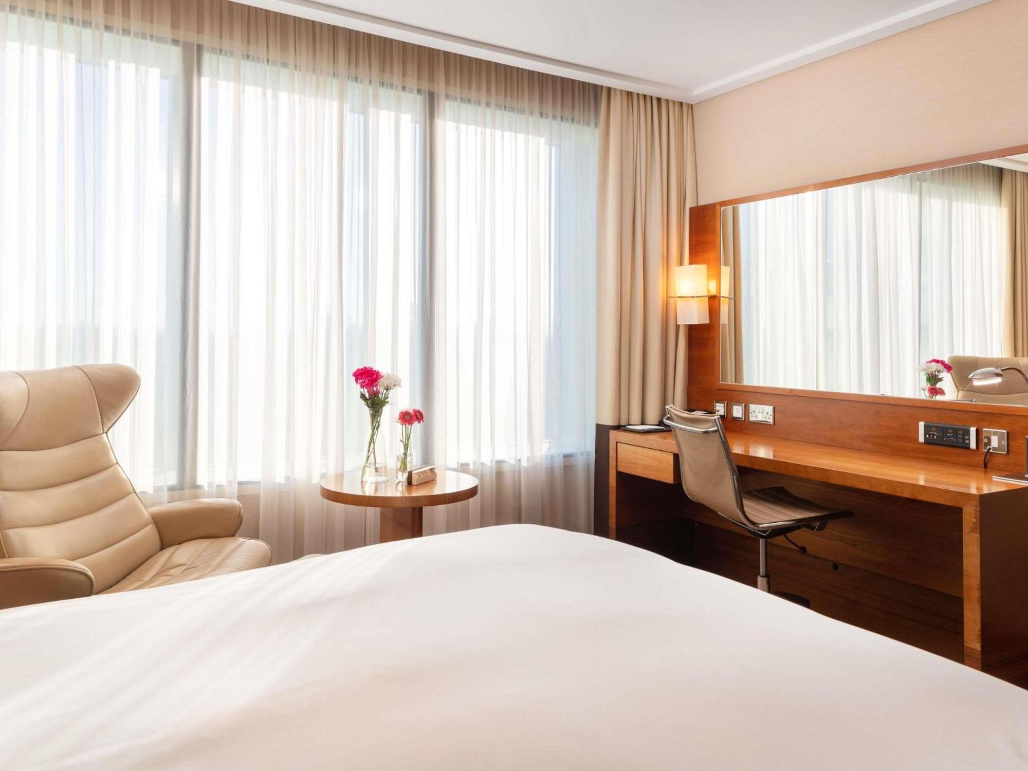 Classic Room 1 Queen-size Bed,1716998938:JPEG