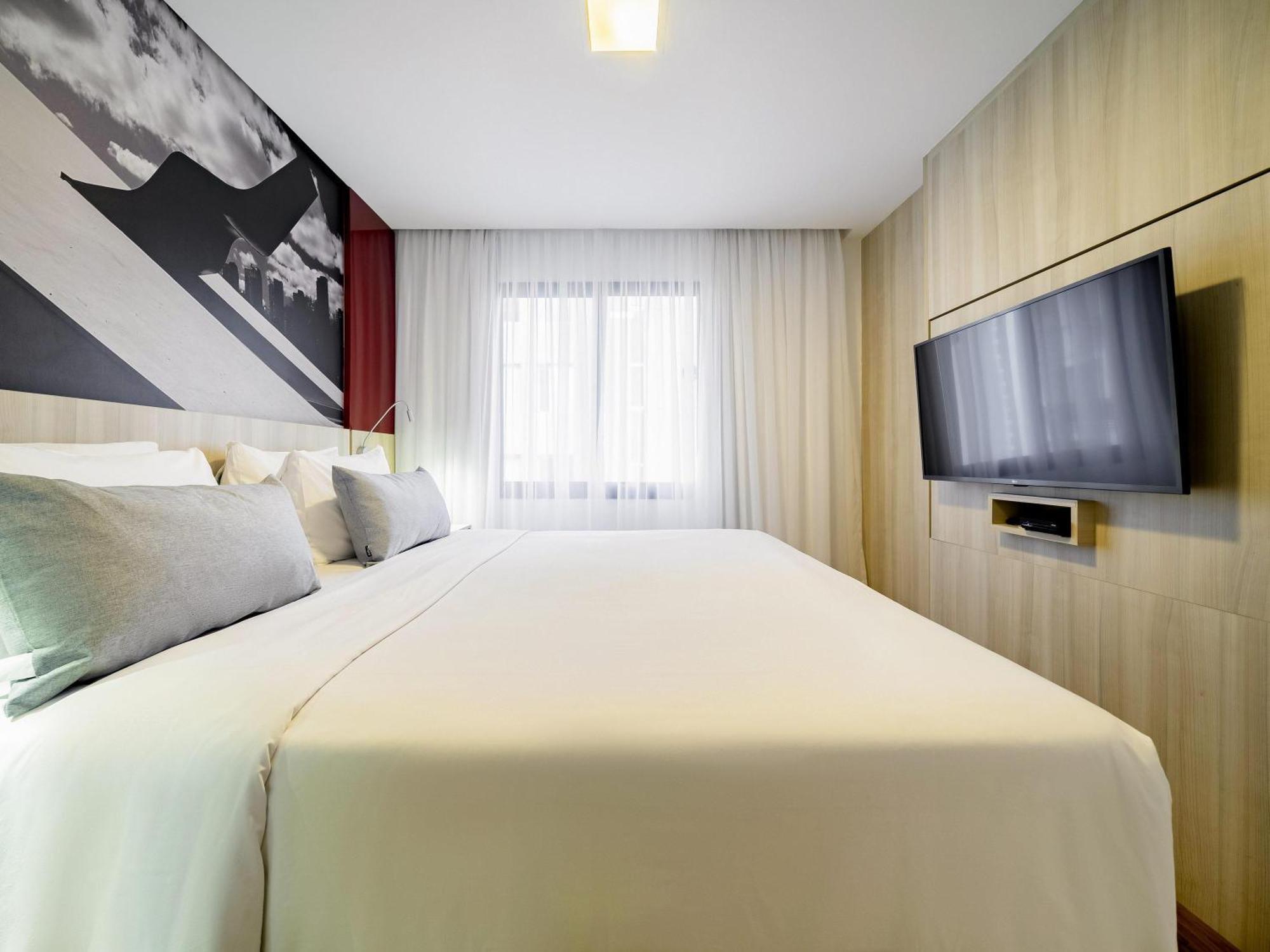 Apartamento com 1 Cama de Casal e Sofá-cama