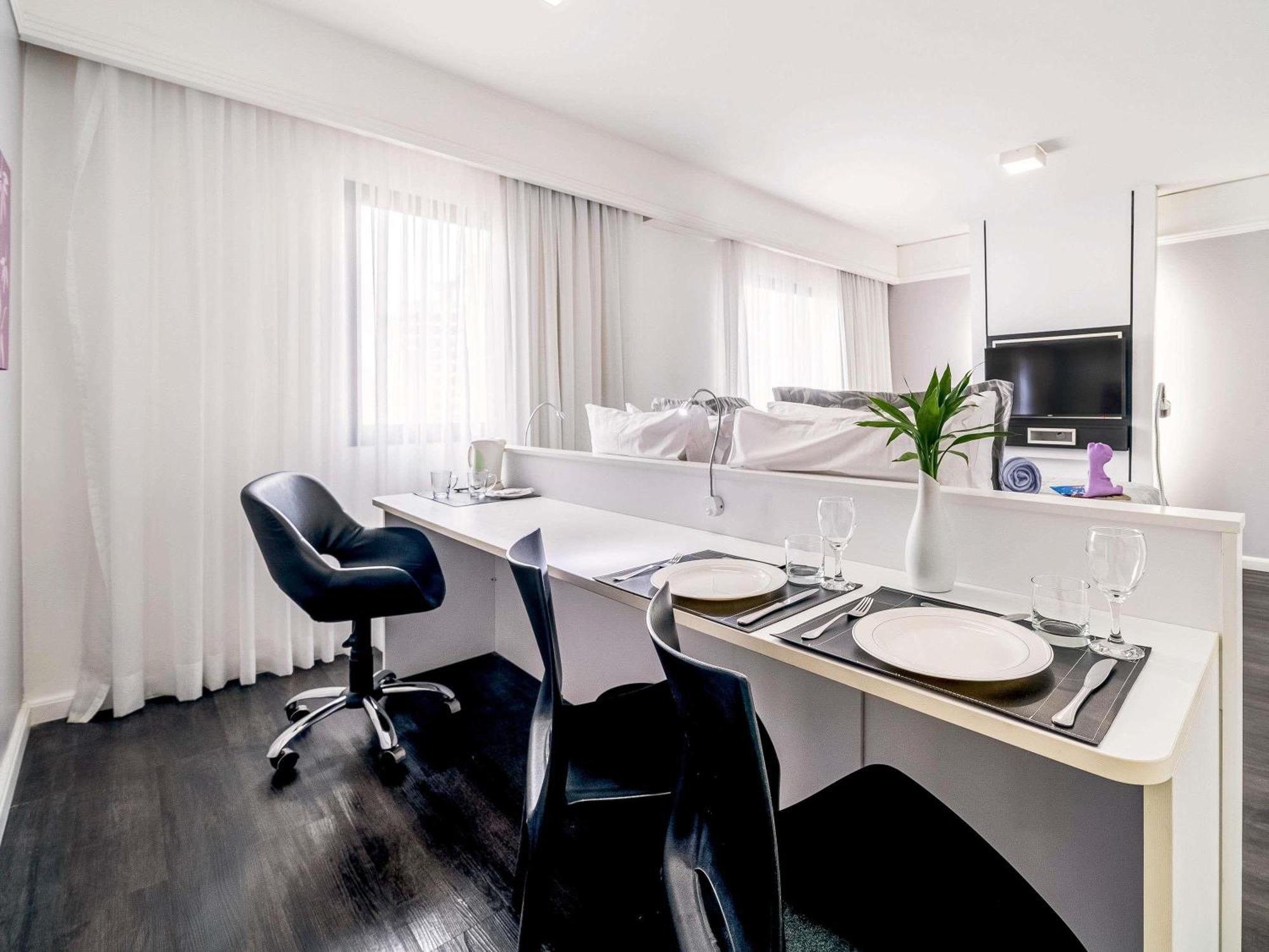 Apartamento Superior com 1 Cama de Casal e 1 Sofá-Cama, para 1 Pessoa