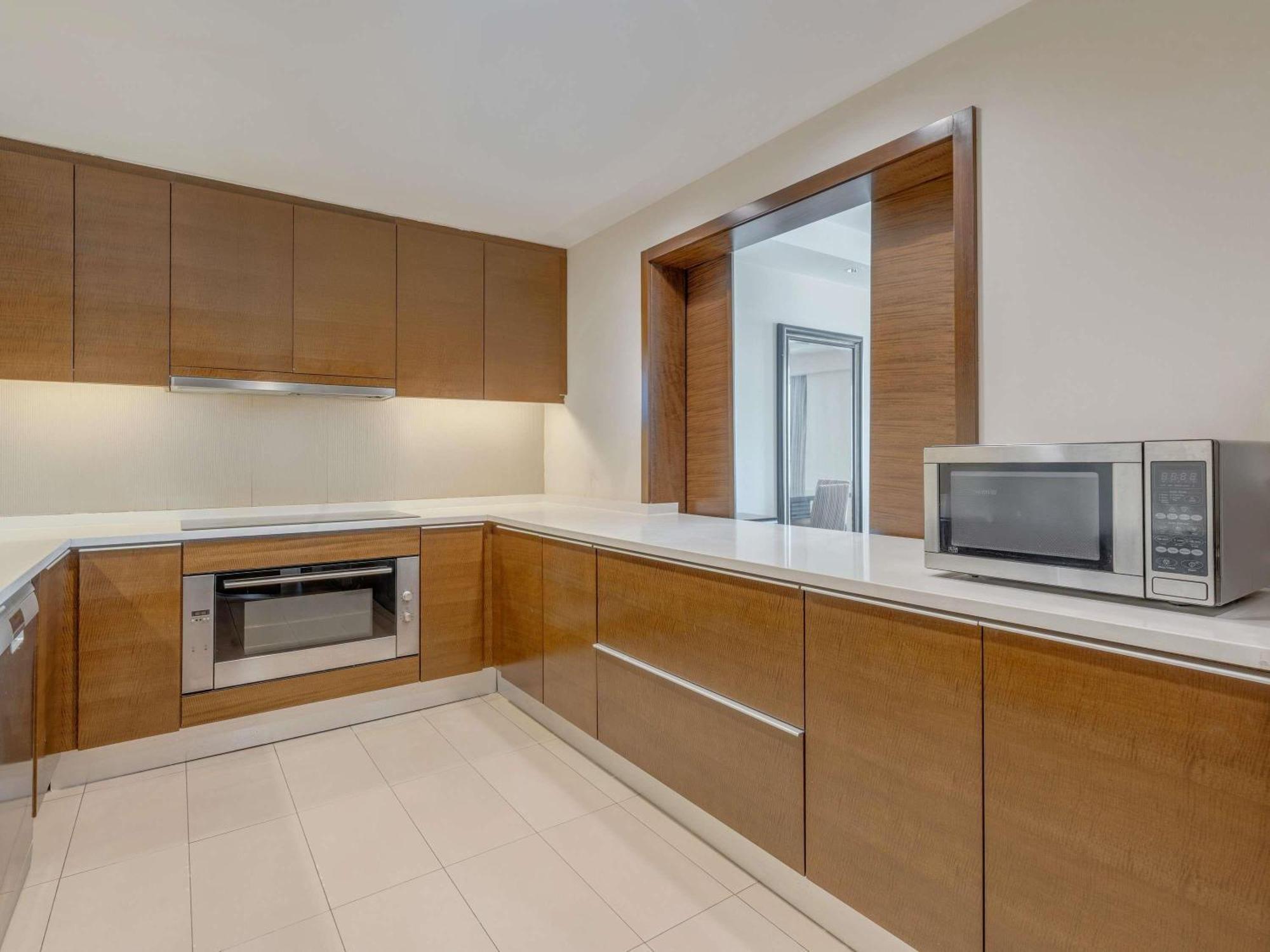 Three-Bedroom Premium Apartment,1717070184:JPEG