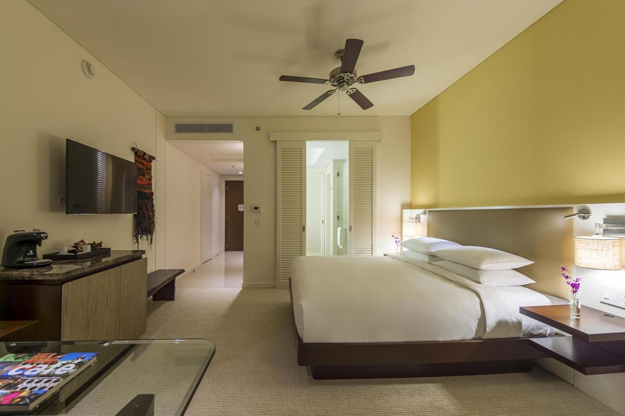 Kamer met Kingsize Bed en Uitzicht op de Baai - Toegang tot de Club