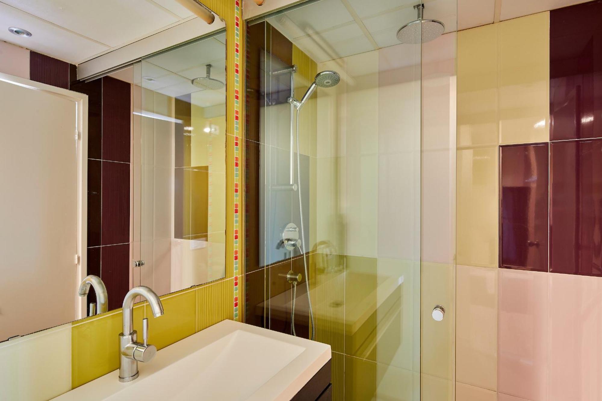 Apartamento superior de 2 dormitorios con vistas a la piscina