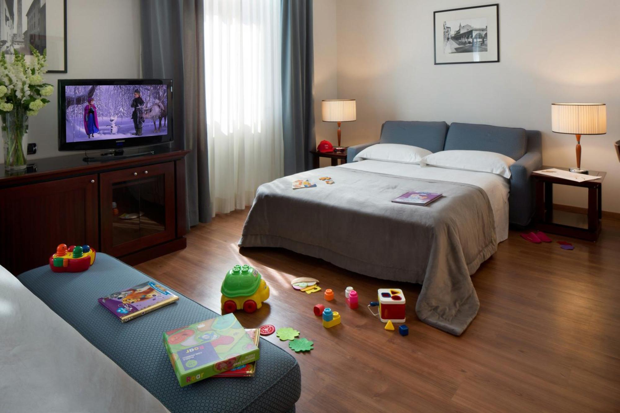 Familienzimmer (2 Erwachsene + 2 Kinder)