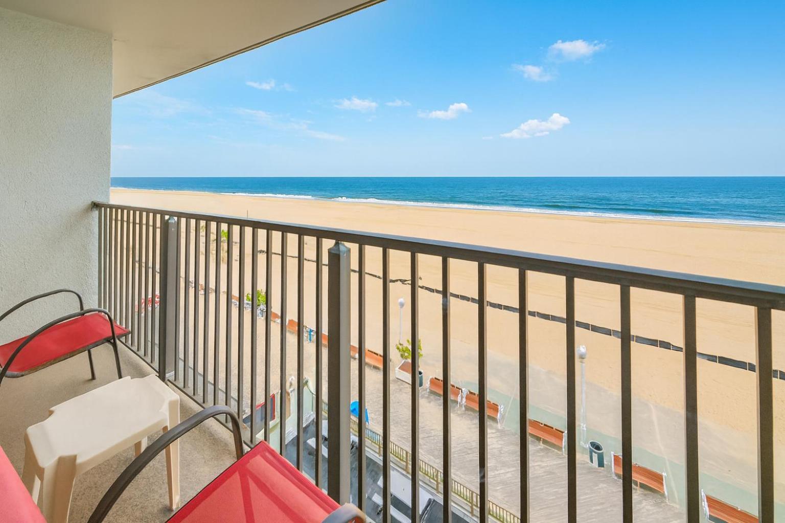 Studio Apartment Ocean View,1730060020:JPEG