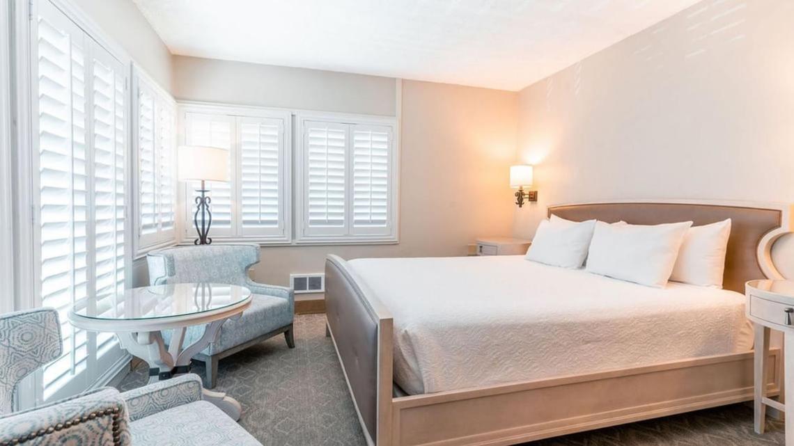 Quarto com Cama King-size